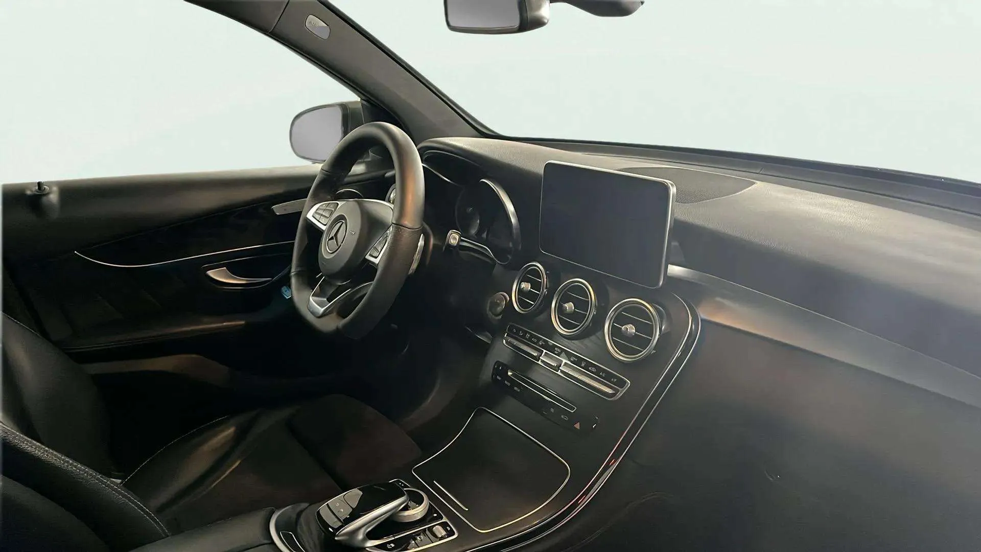 Mercedes-Benz GLC 350 e 4MATIC - foto 9