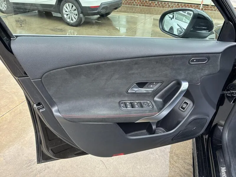 Mercedes-Benz Clase A A 250 e - foto 26