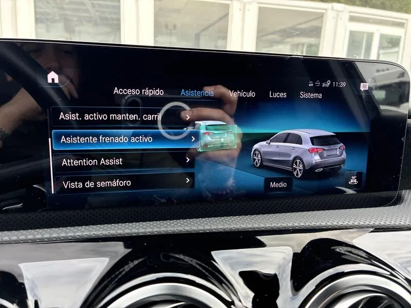 Mercedes-Benz Clase A A 250 e - foto 44