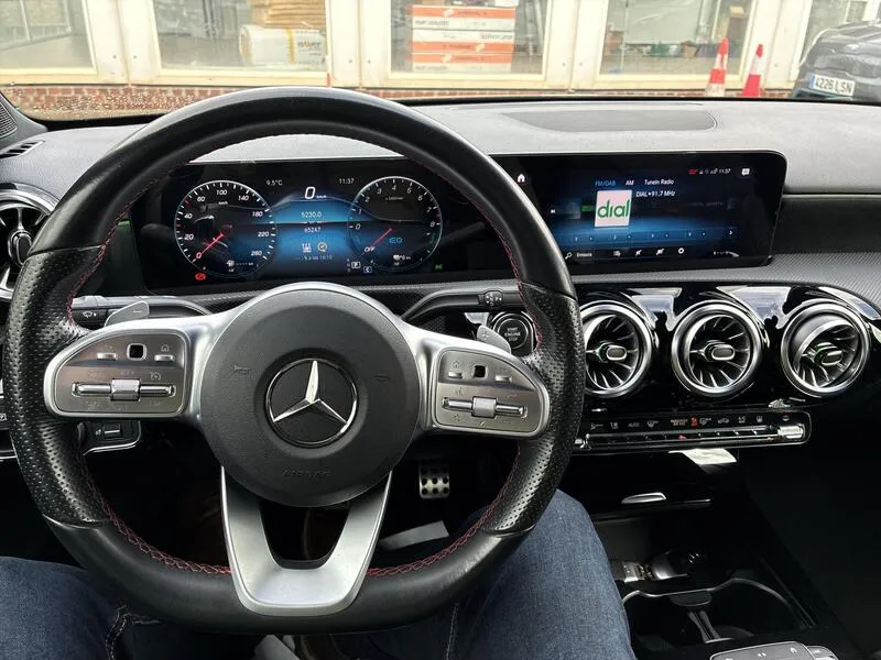 Mercedes-Benz Clase A A 250 e - foto 29