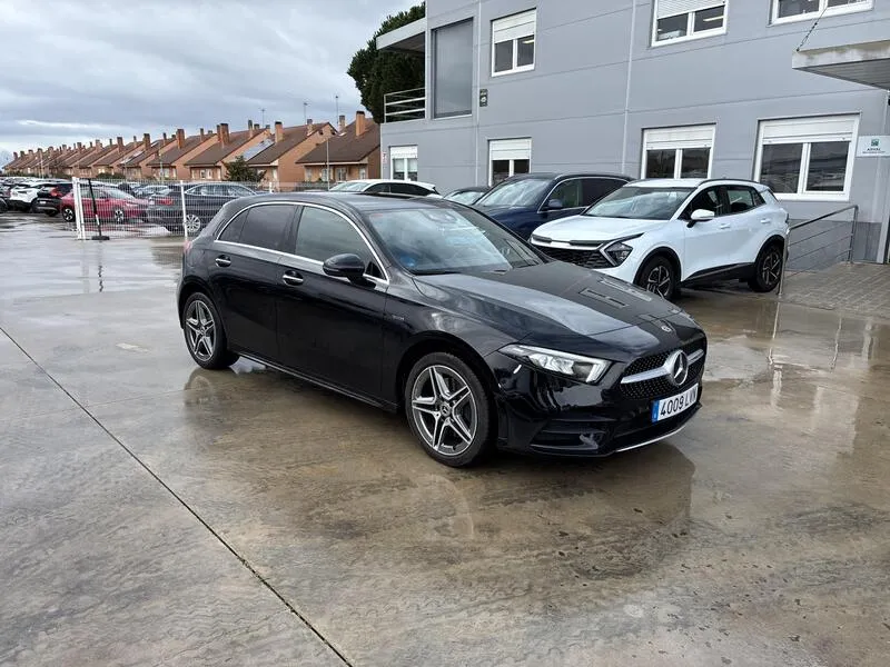 Mercedes-Benz Clase A A 250 e - foto 8
