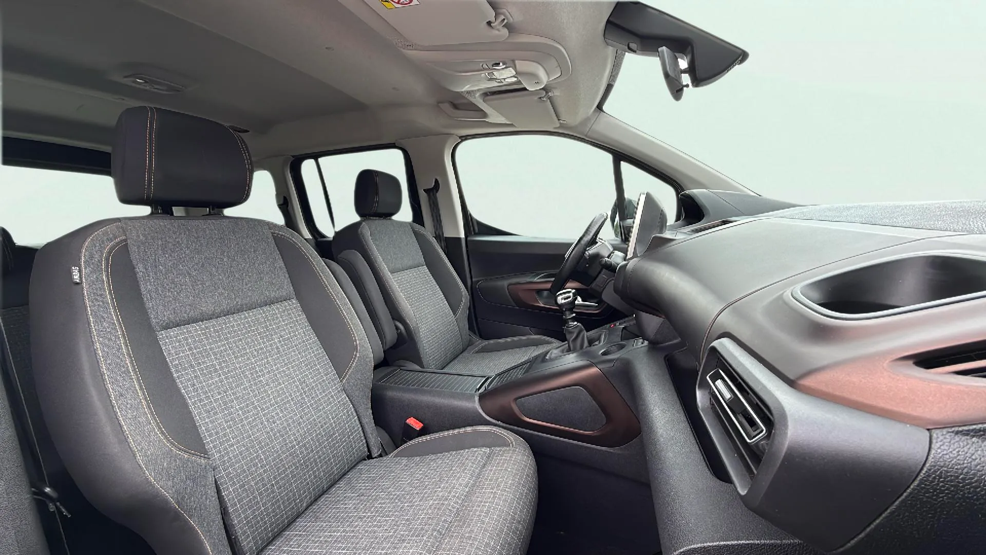 Peugeot Rifter GT Business Standard BlueHDi 100 - foto 10
