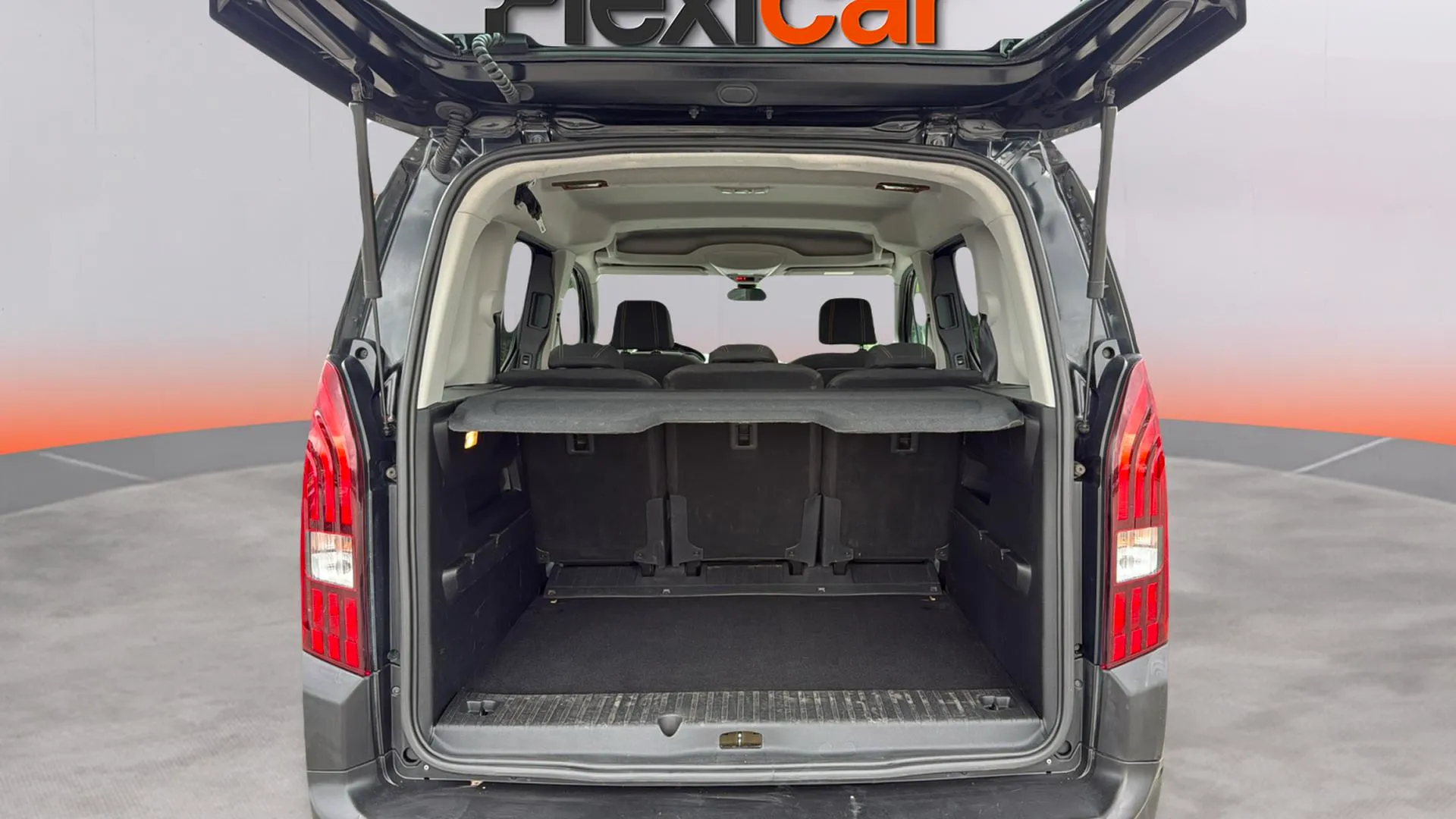 Peugeot Rifter GT Business Standard BlueHDi 100 - foto 13