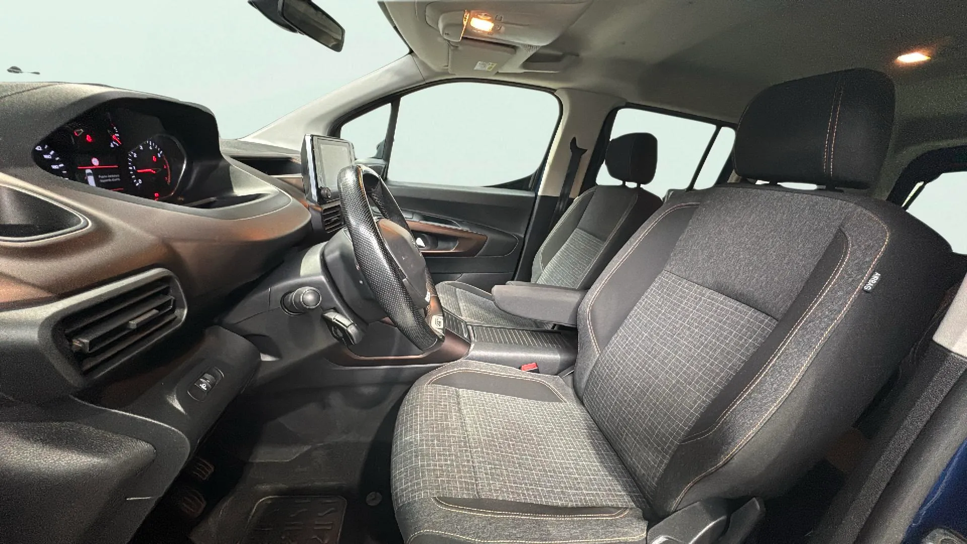 Peugeot Rifter GT Standard BlueHDi - foto 9