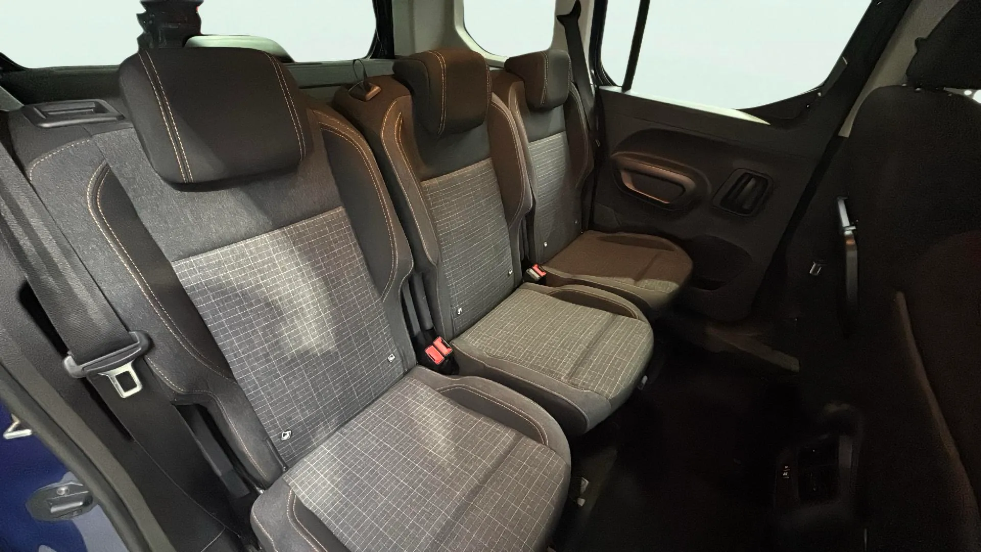 Peugeot Rifter GT Standard BlueHDi - foto 12