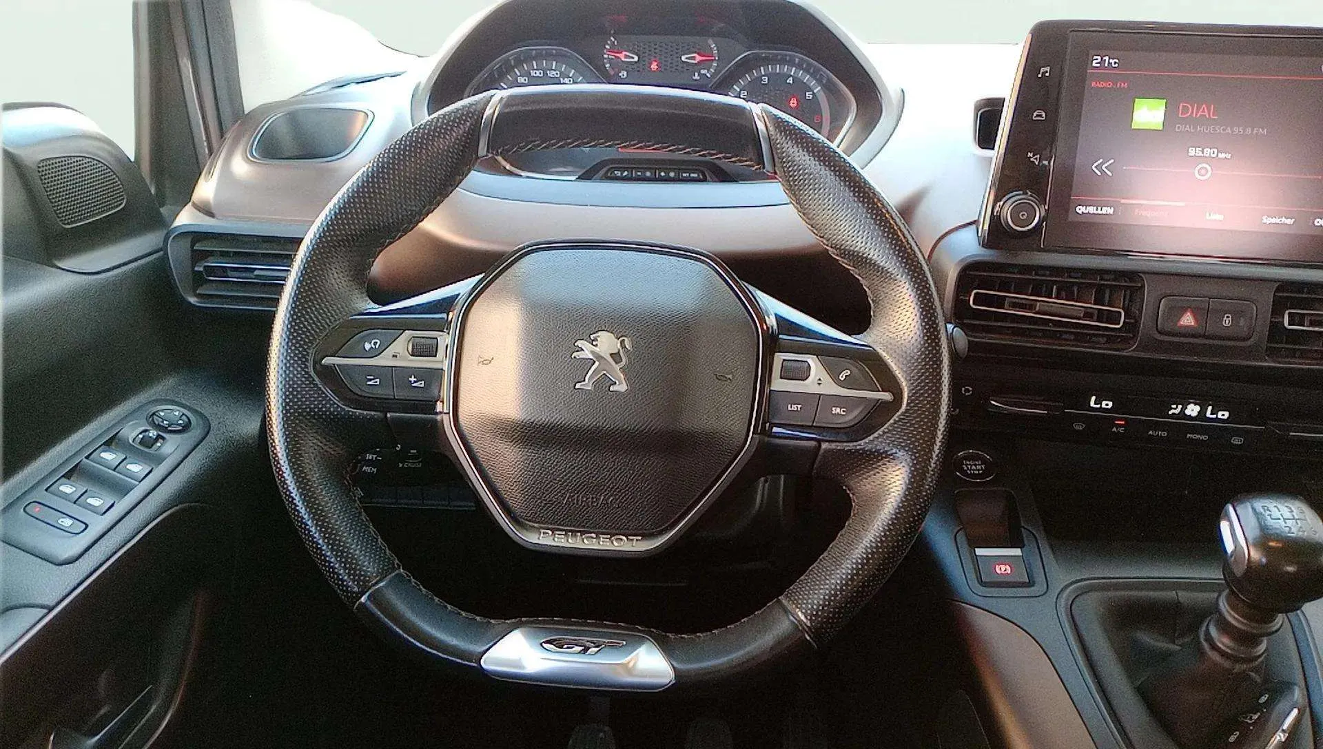Peugeot Rifter Allure BlueHDi 100 - foto 8