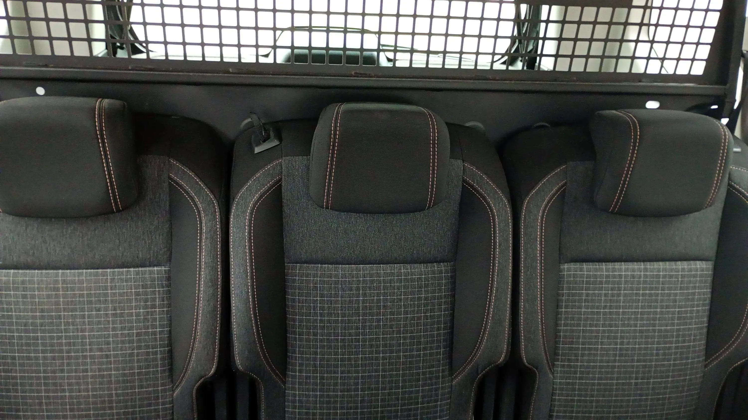 Peugeot Rifter Allure BlueHDi 100 - foto 15