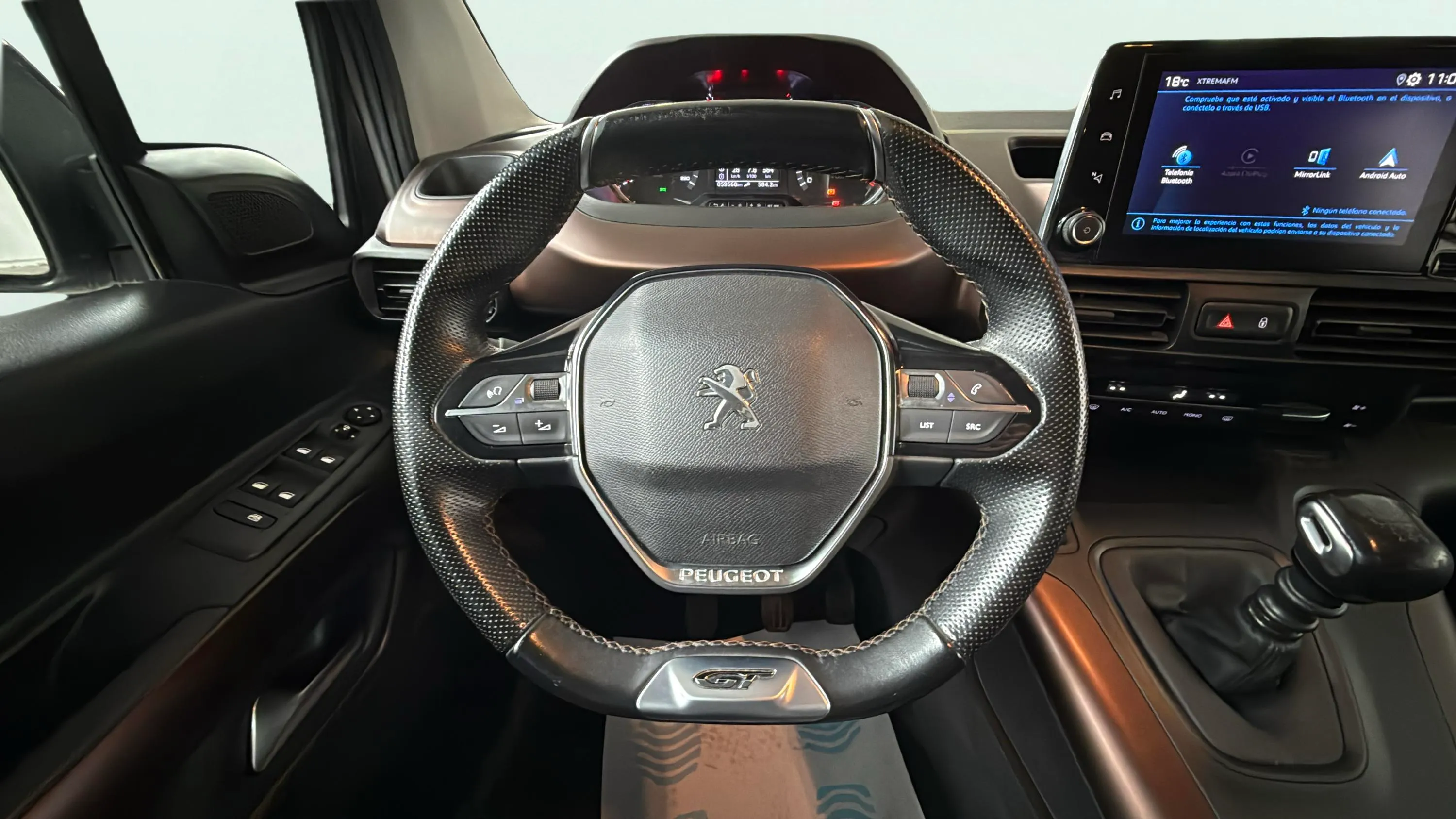 Peugeot Rifter GT BlueHDi 100 - foto 15
