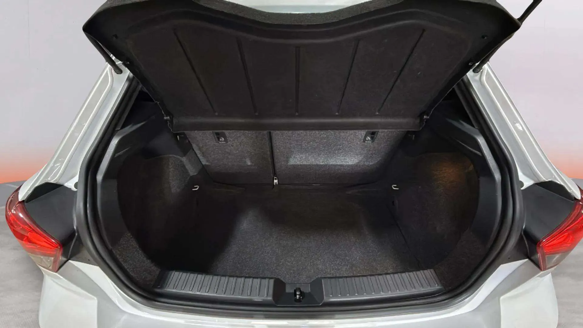 SEAT Ibiza 1.0 TSI Special Edition - foto 13