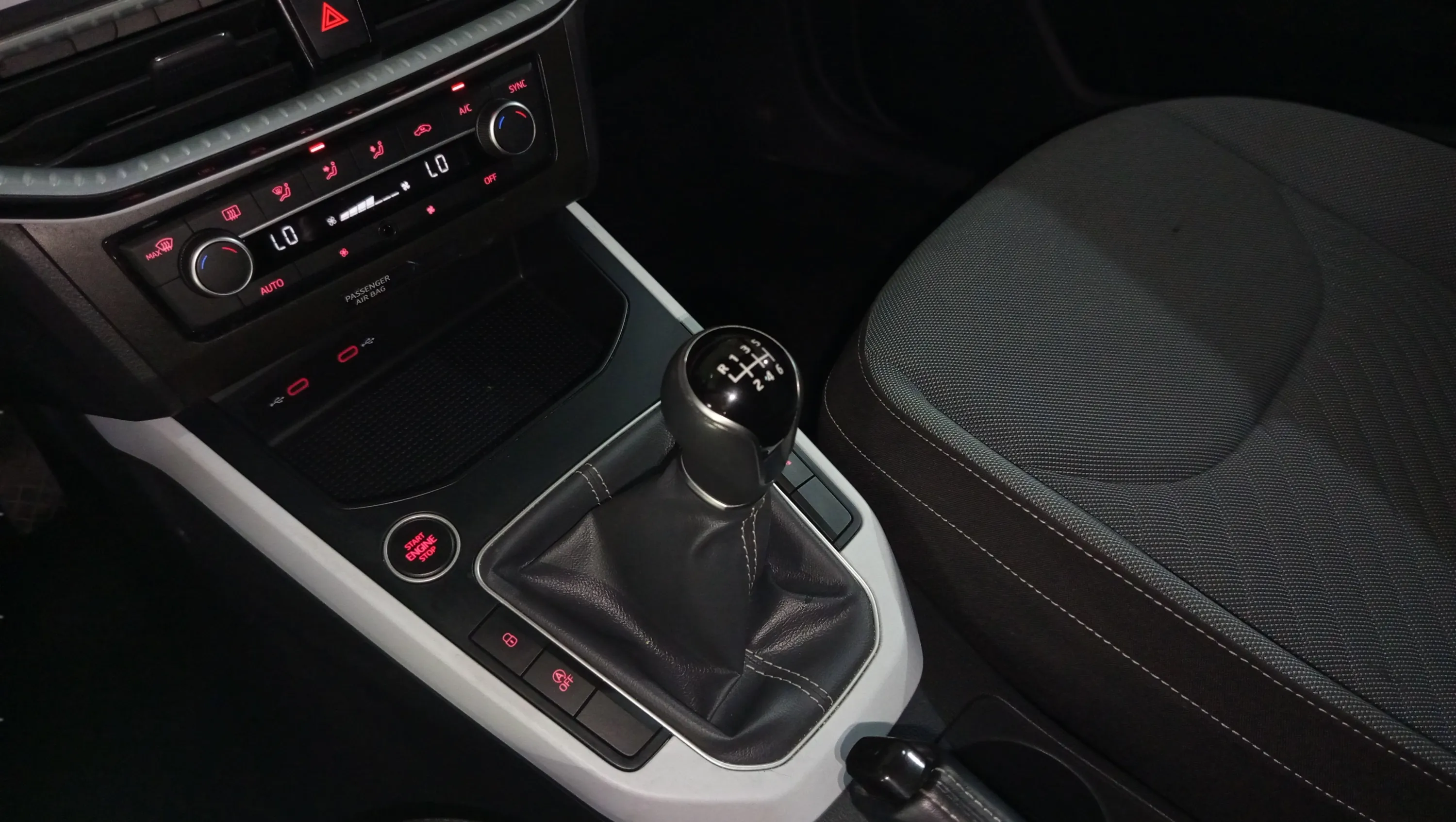 SEAT Ibiza 1.0 TSI Special Edition - foto 11