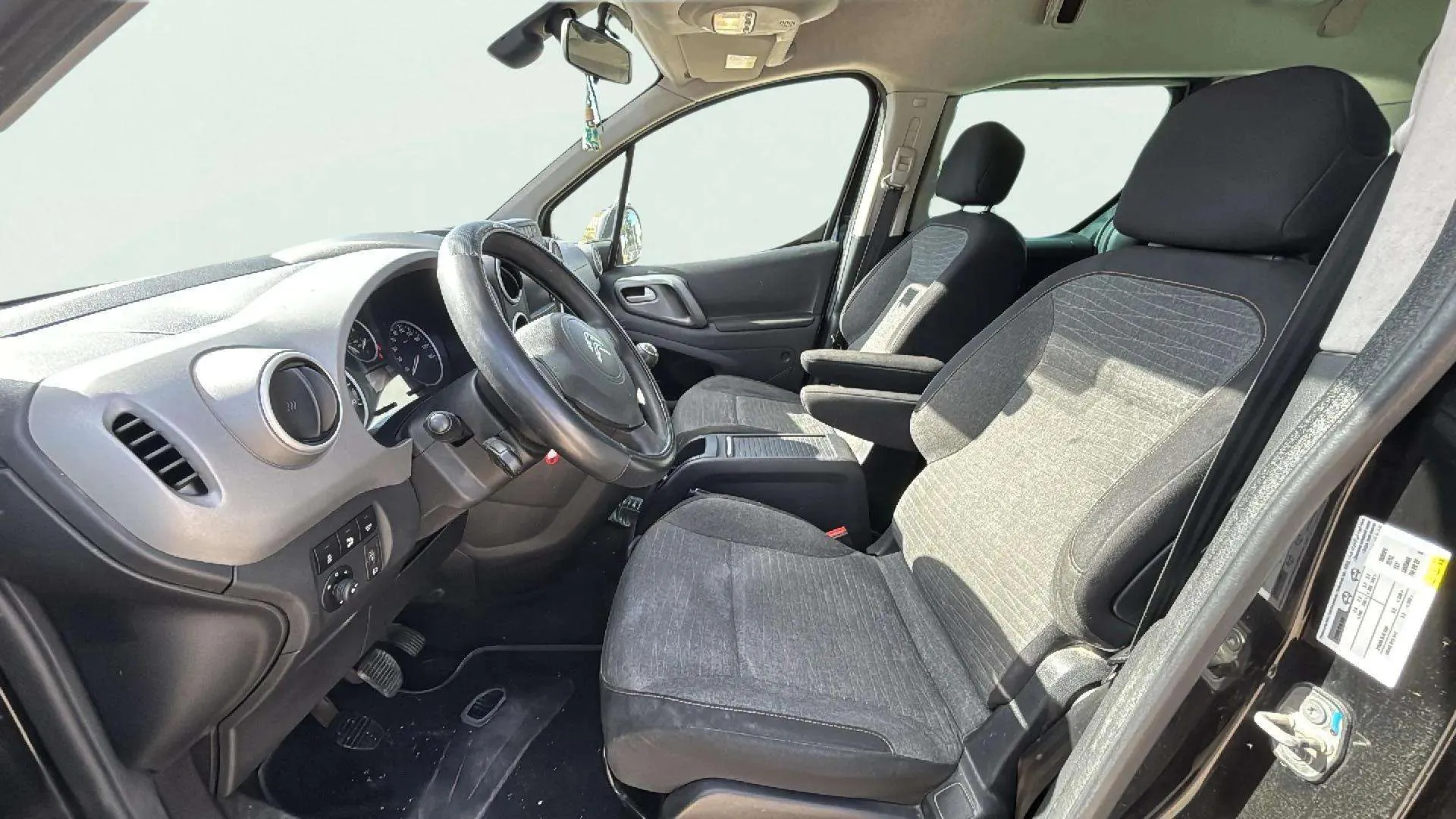 Citroën Berlingo Talla M PureTech 110 Feel - foto 14