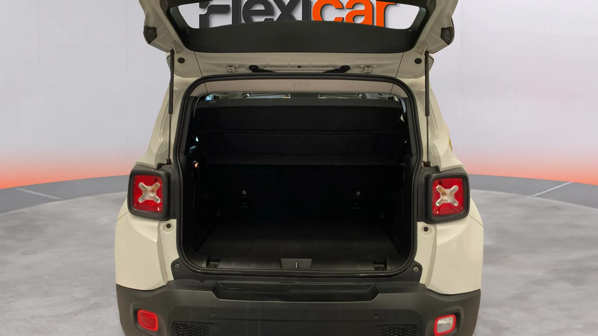 Jeep Renegade Longitude 1.0G 4x2 - foto 9