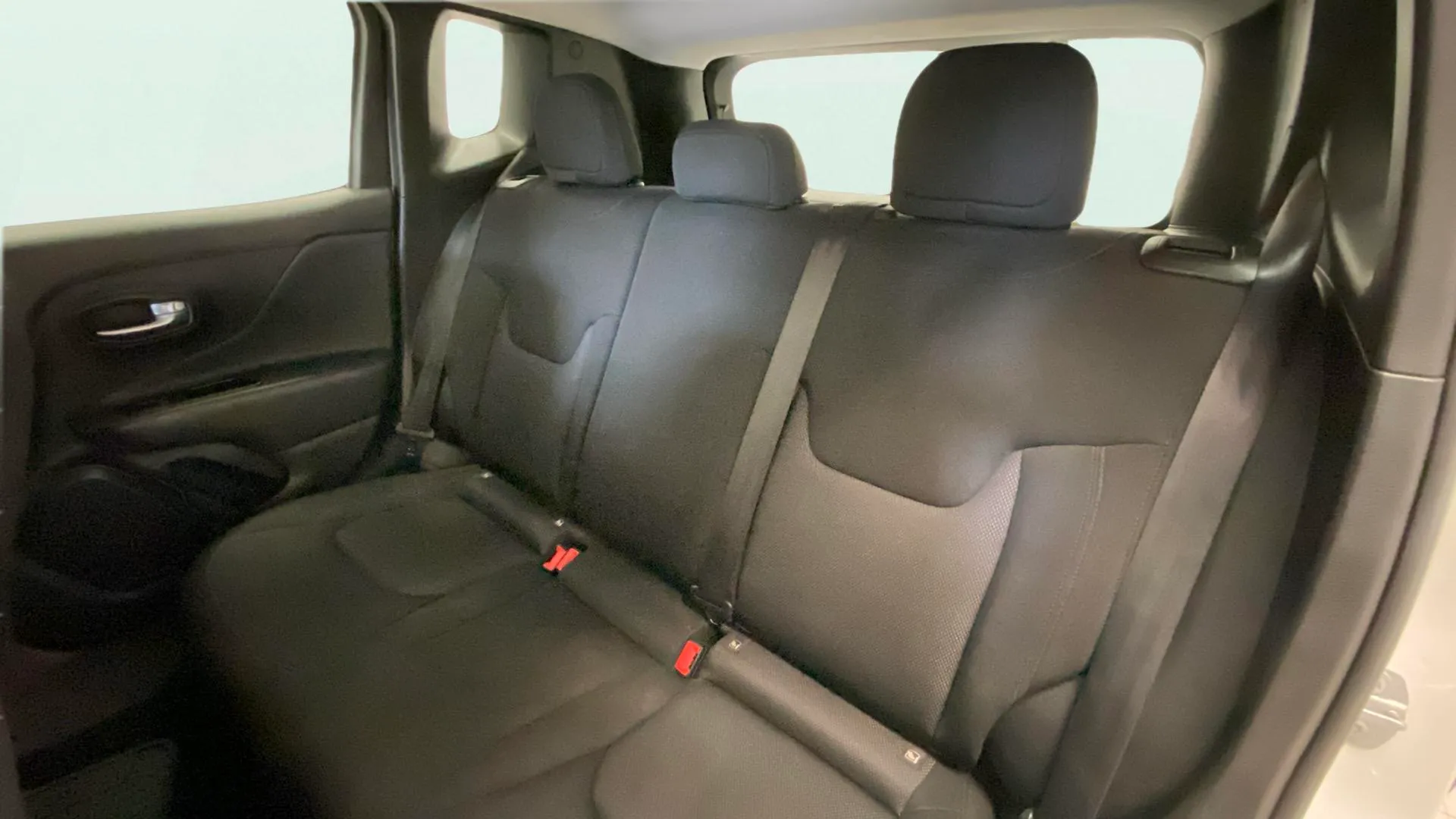 Jeep Renegade Longitude 1.0G 4x2 - foto 17
