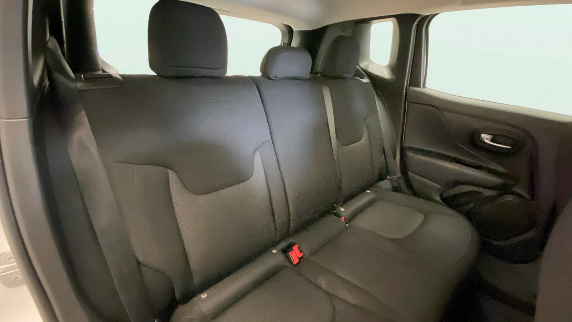 Jeep Renegade Longitude 1.0G 4x2 - foto 19