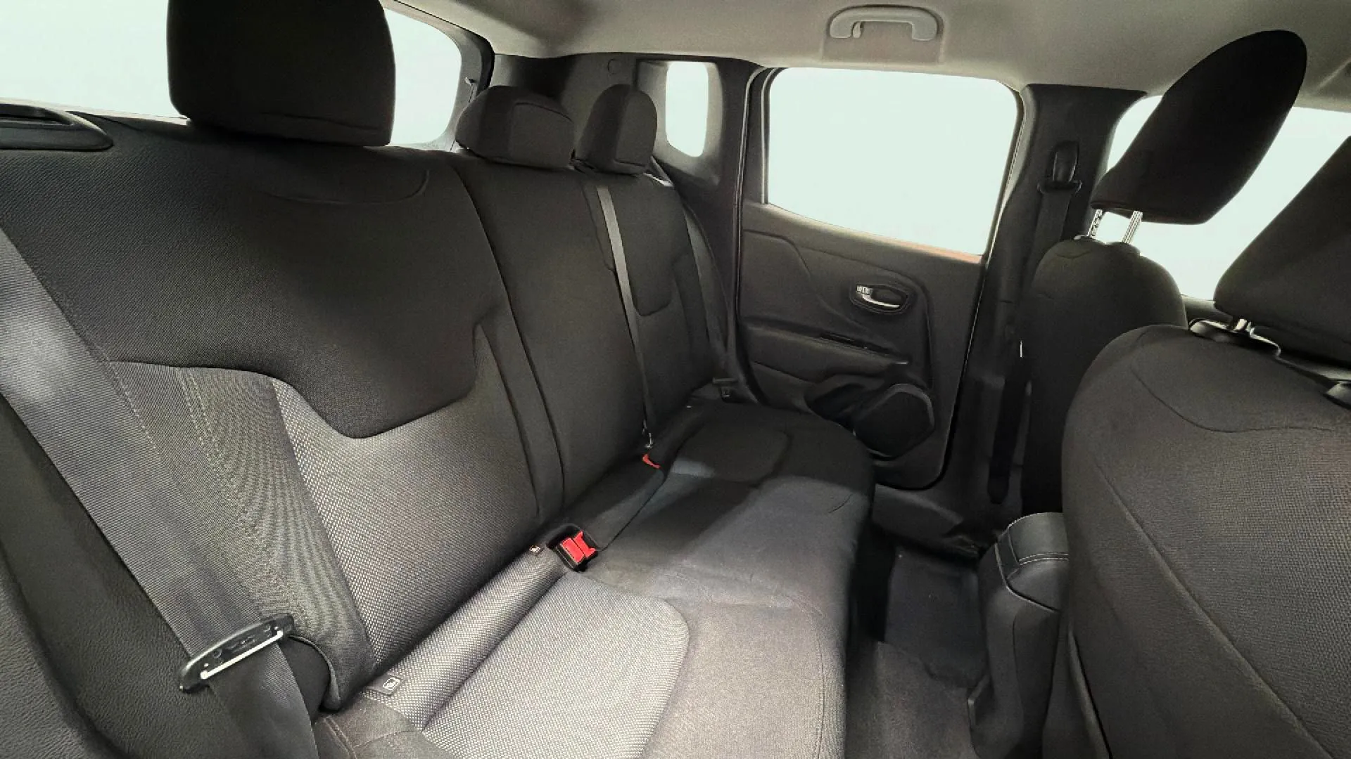 Jeep Renegade Longitude 1.0G 4x2 - foto 12