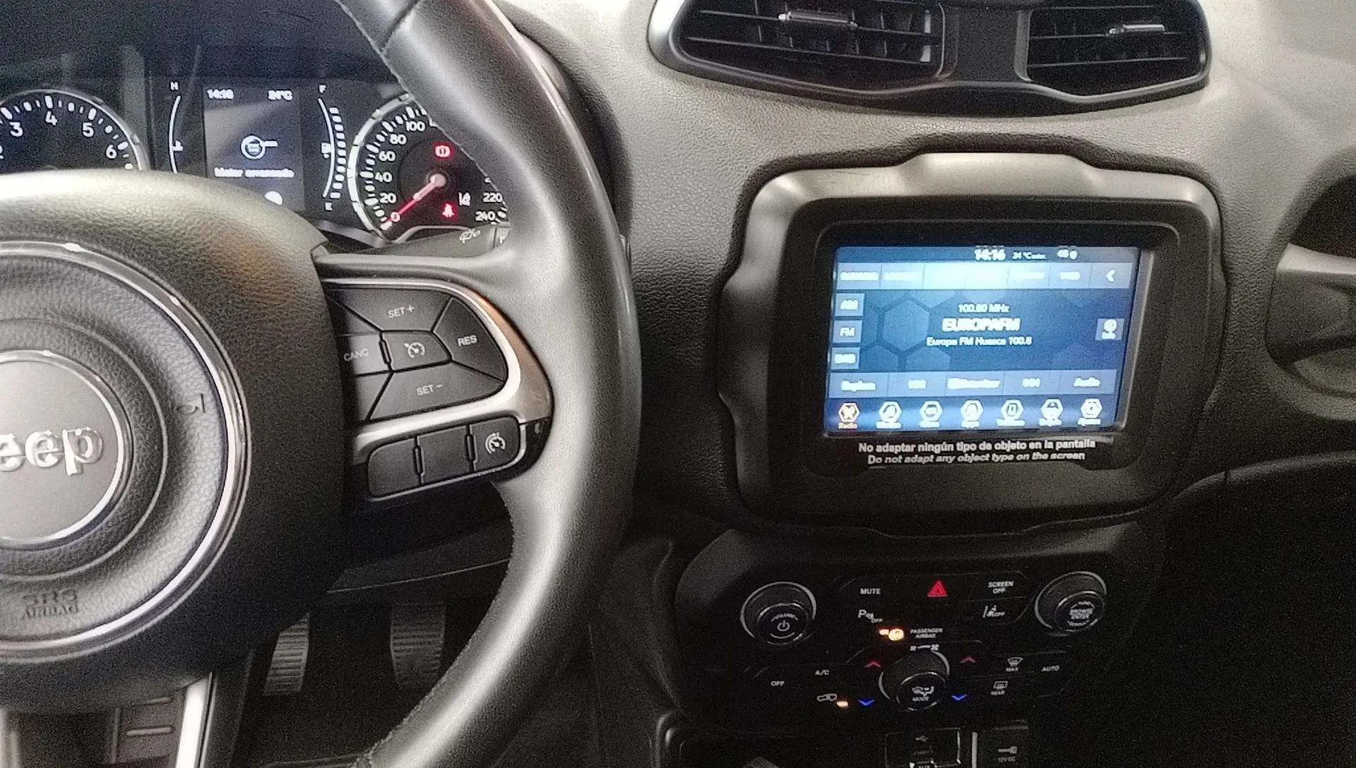 Jeep Renegade Longitude 1.0G 4x2 - foto 11