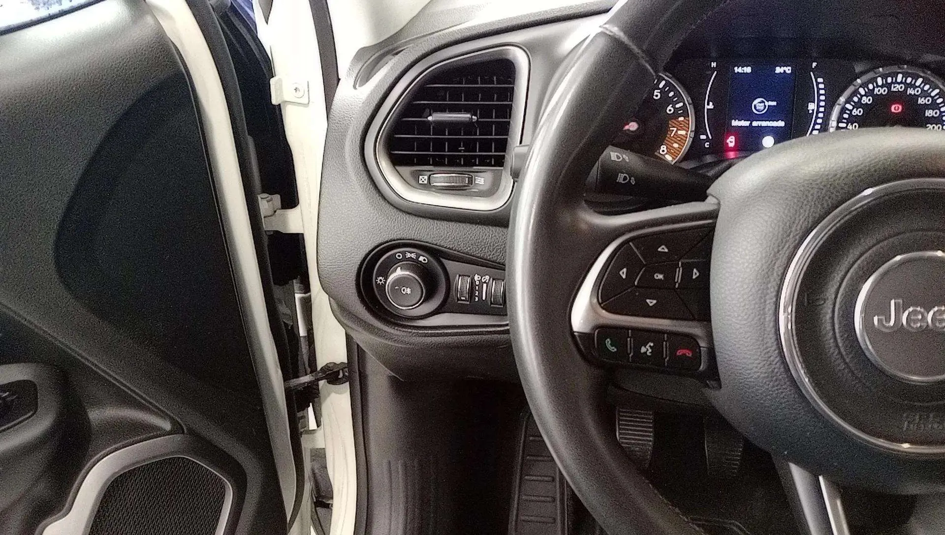 Jeep Renegade Longitude 1.0G 4x2 - foto 10