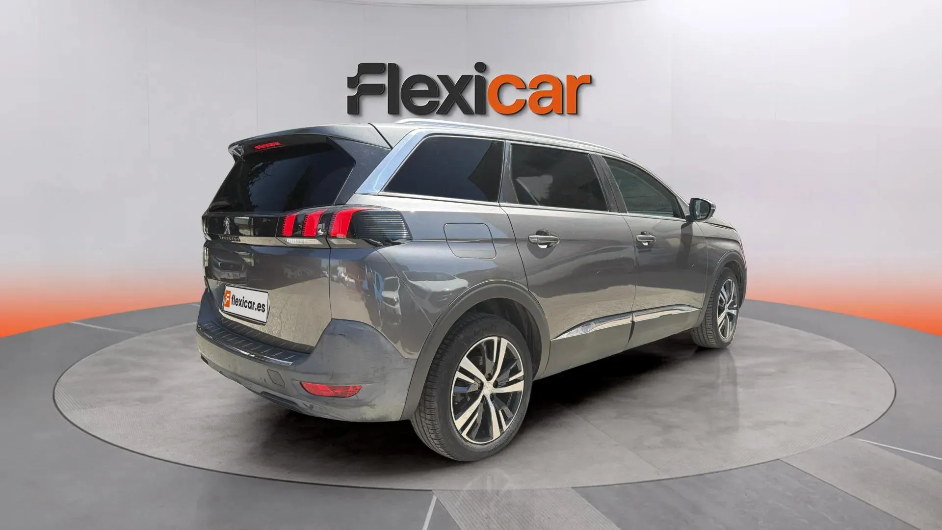 Peugeot 5008 1.5 BlueHDi Allure EAT8 - foto 8