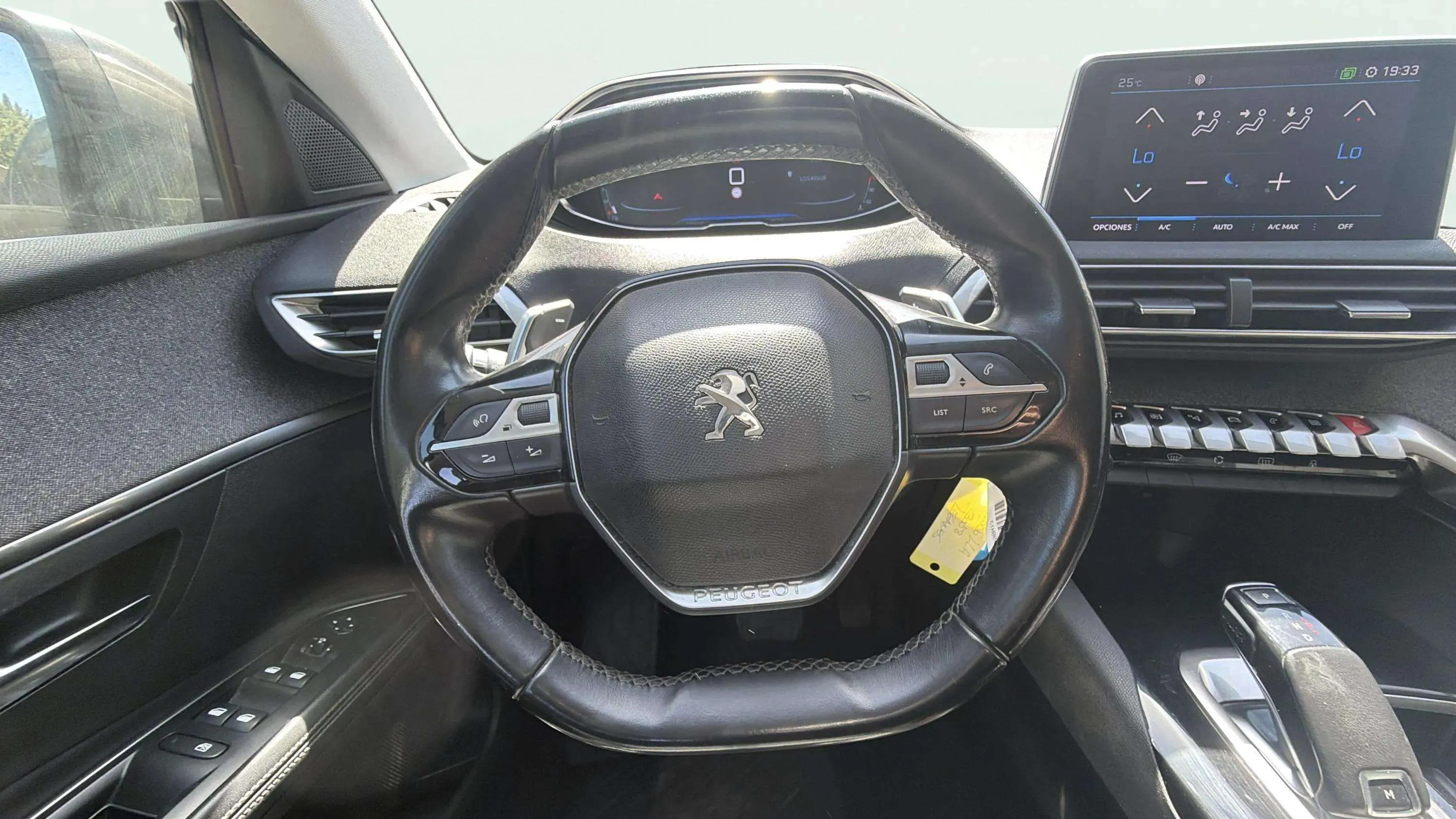 Peugeot 5008 1.5 BlueHDi Allure EAT8 - foto 11