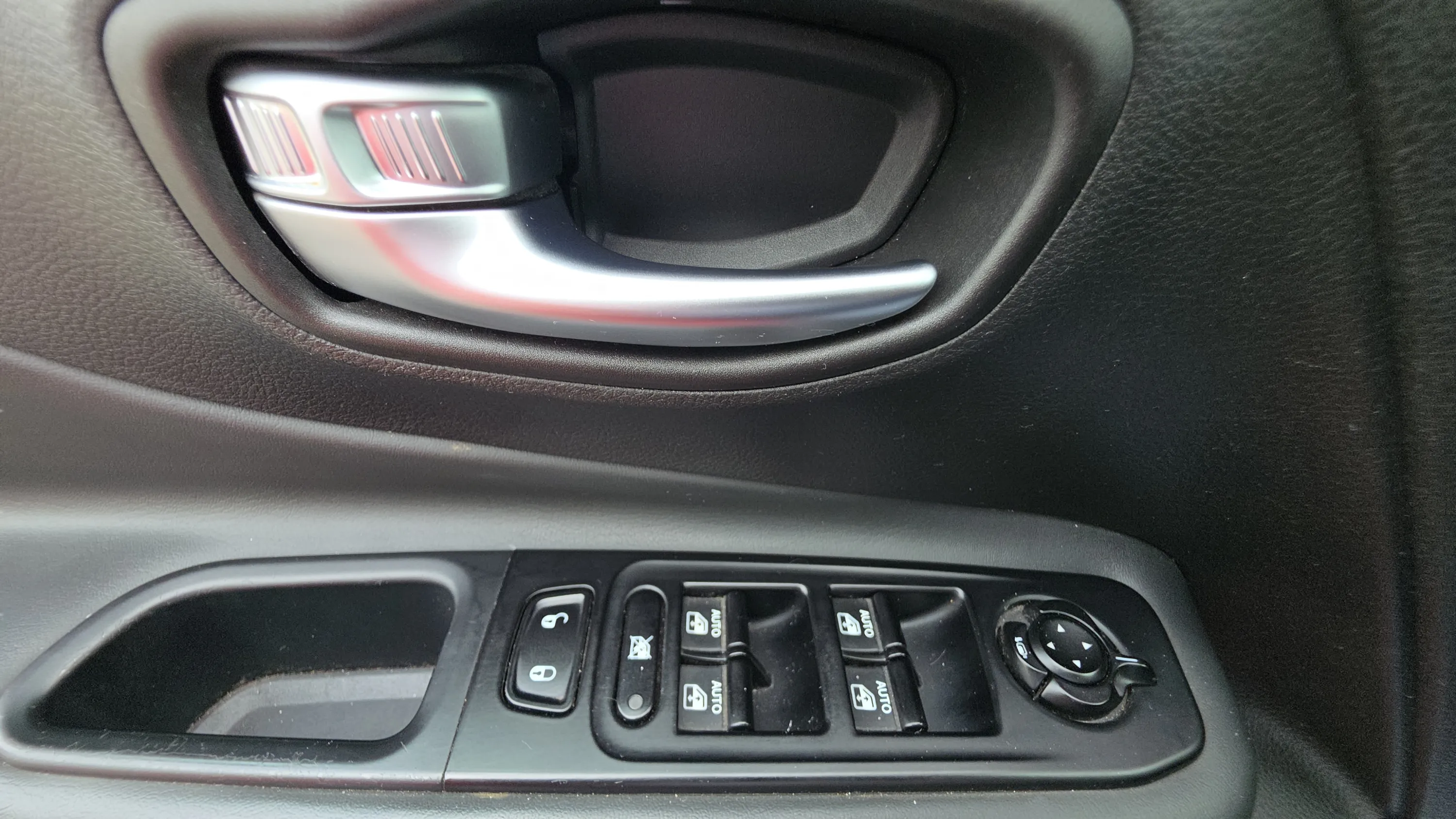 Jeep Renegade Longitude 1.0G 4x2 - foto 20