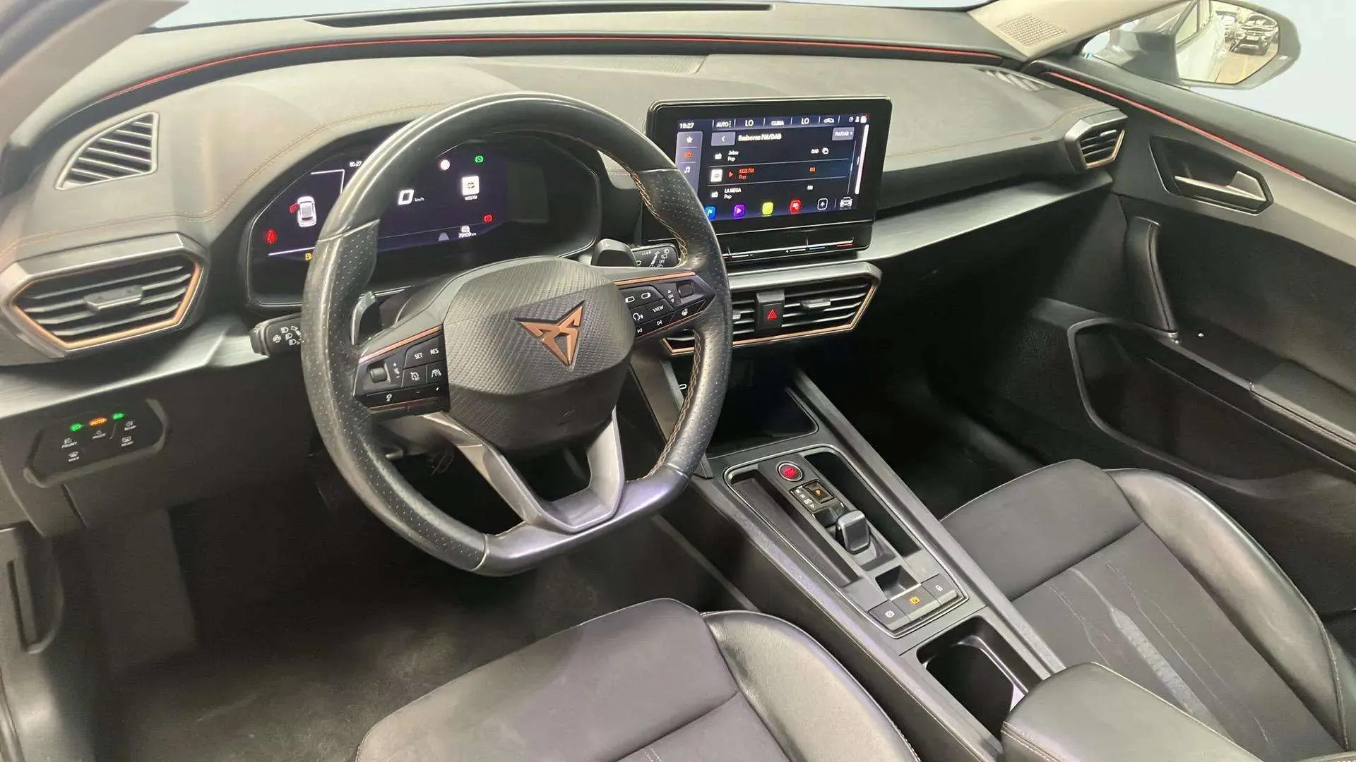 Cupra Formentor 1.5 TSI DSG - foto 11