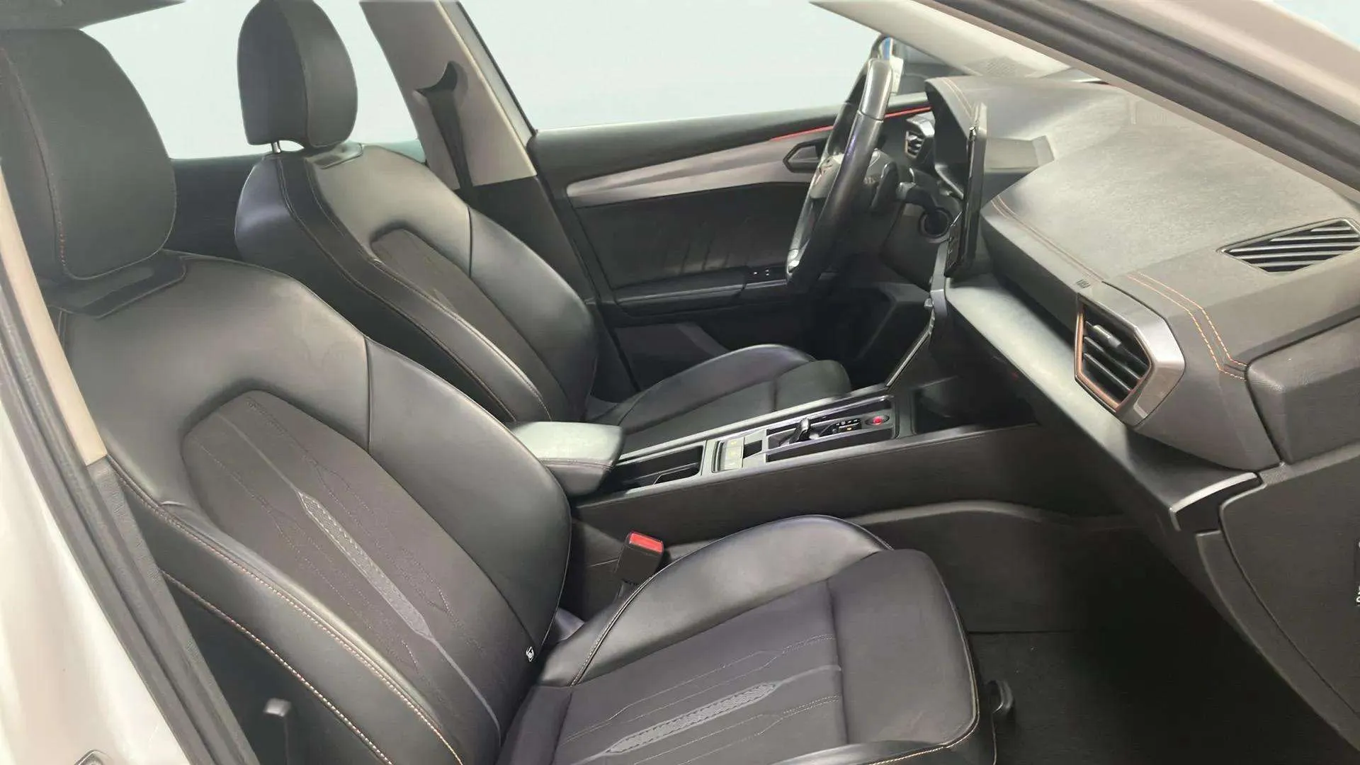 Cupra Formentor 1.5 TSI DSG - foto 9