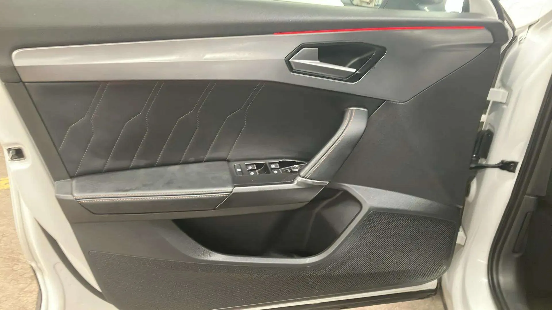 Cupra Formentor 1.5 TSI DSG - foto 14