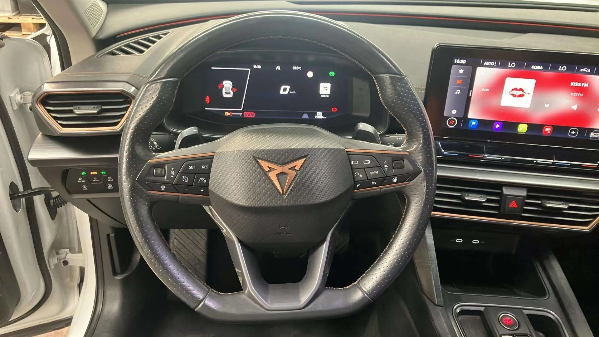 Cupra Formentor 1.5 TSI DSG - foto 12