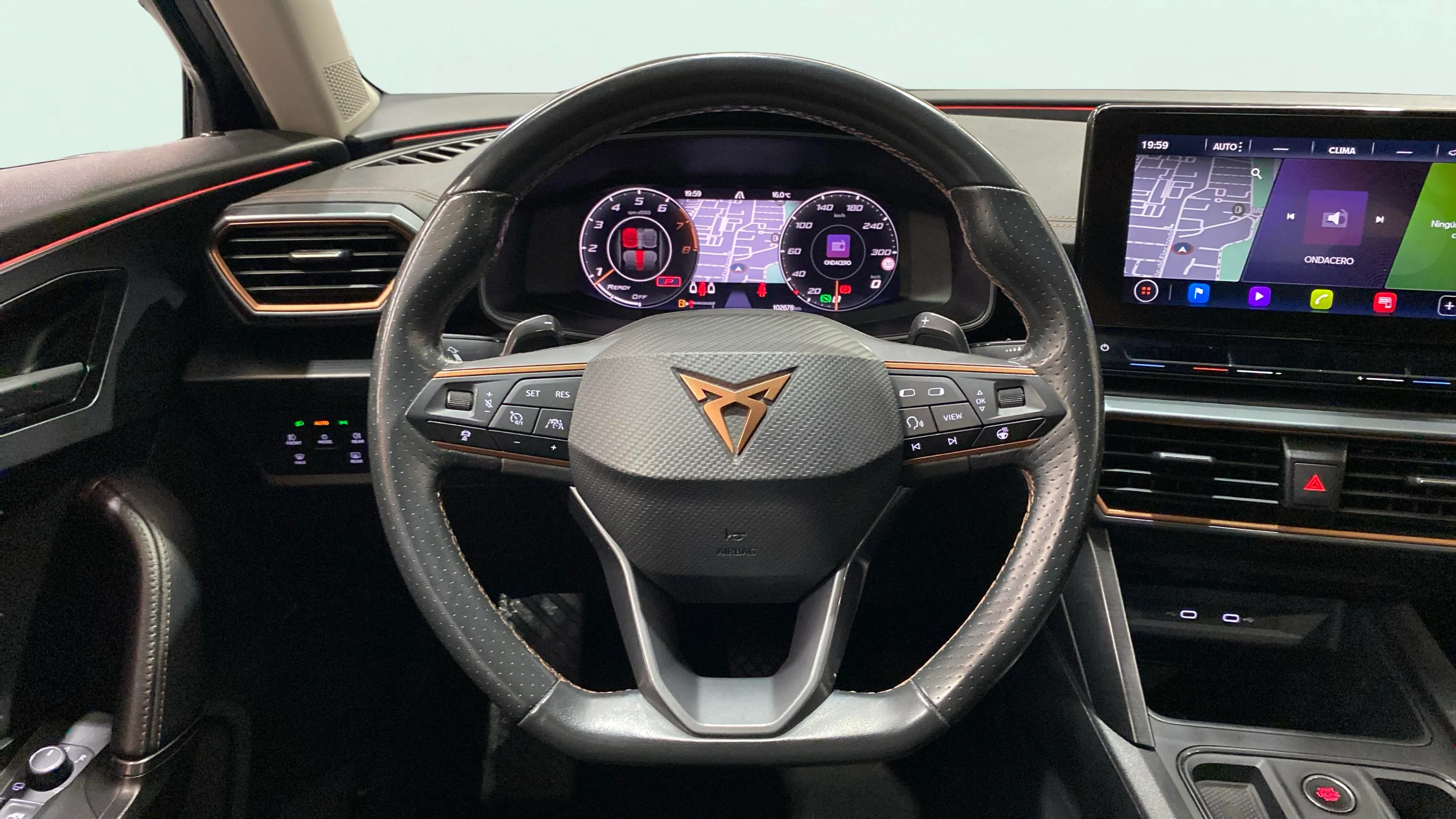Cupra Formentor 1.5 TSI DSG - foto 18