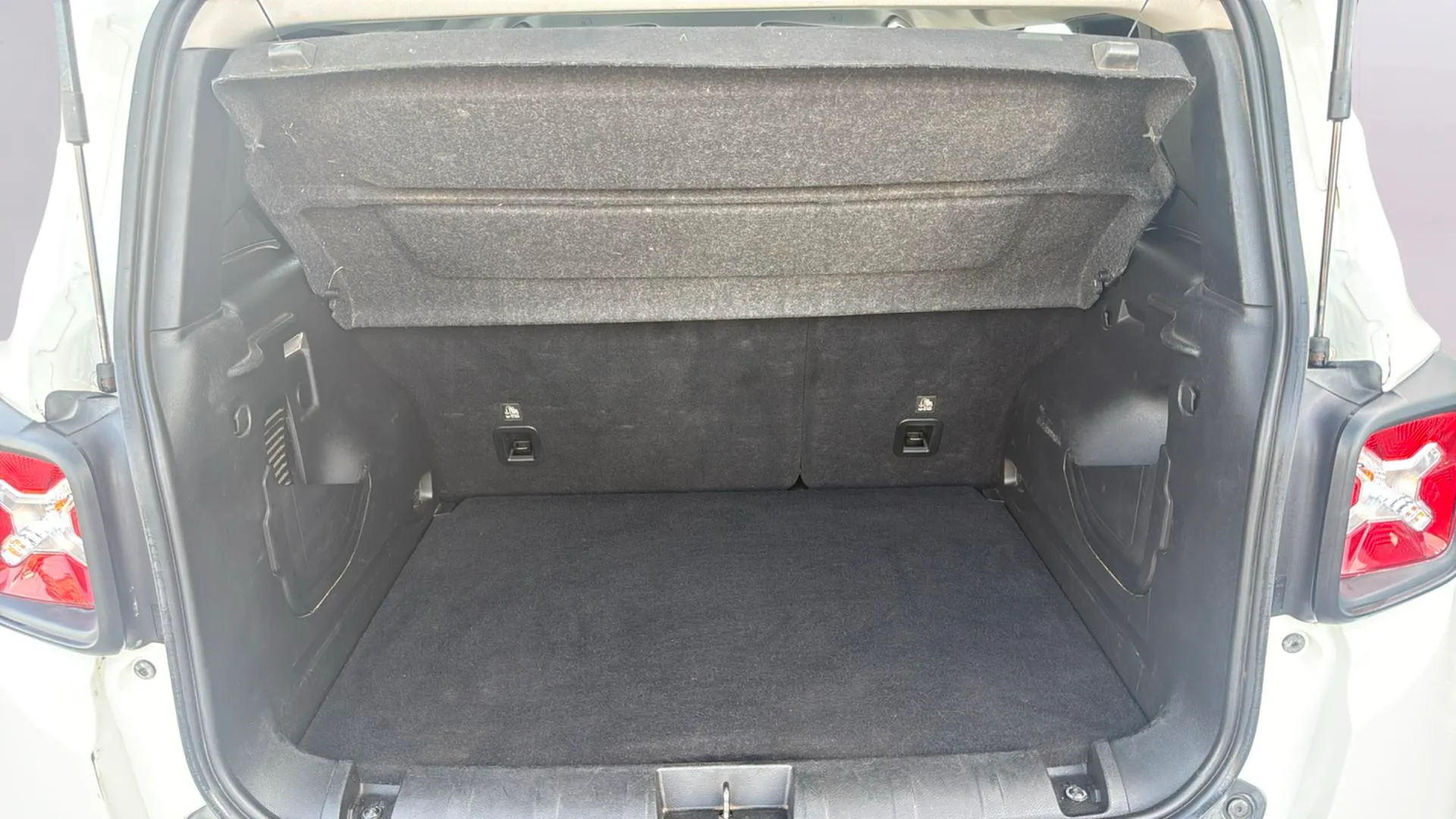 Jeep Renegade Longitude 1.0G 4x2 - foto 19