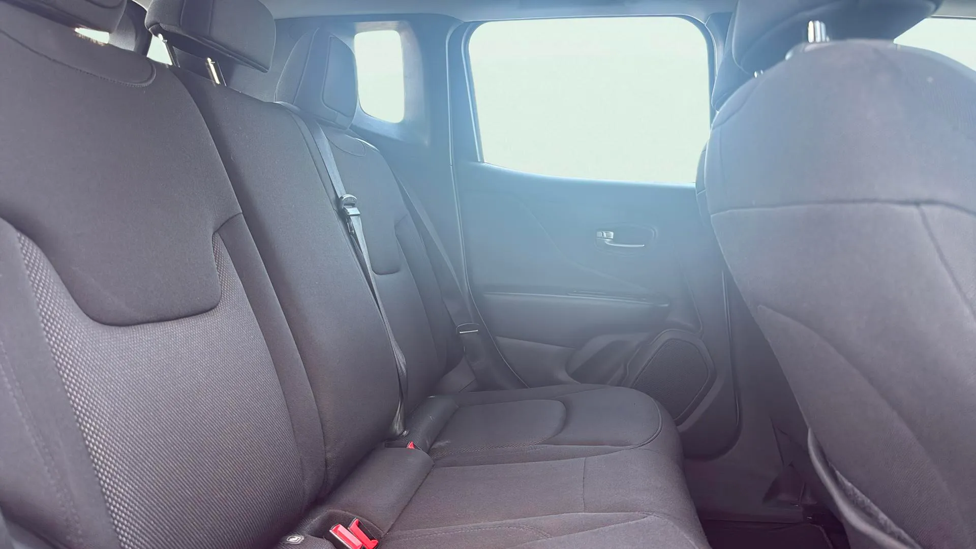 Jeep Renegade Longitude 1.0G 4x2 - foto 18