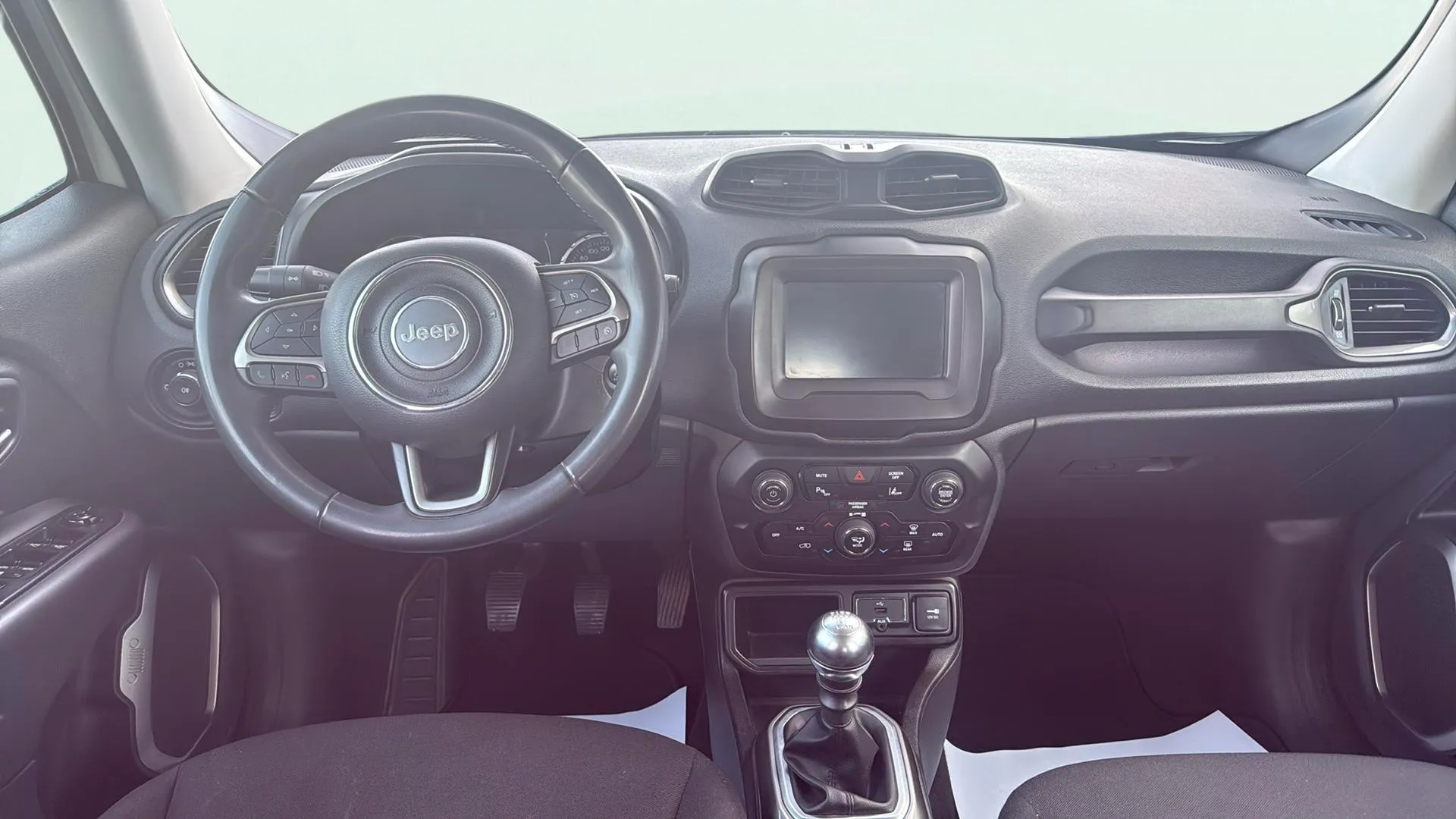Jeep Renegade Longitude 1.0G 4x2 - foto 14