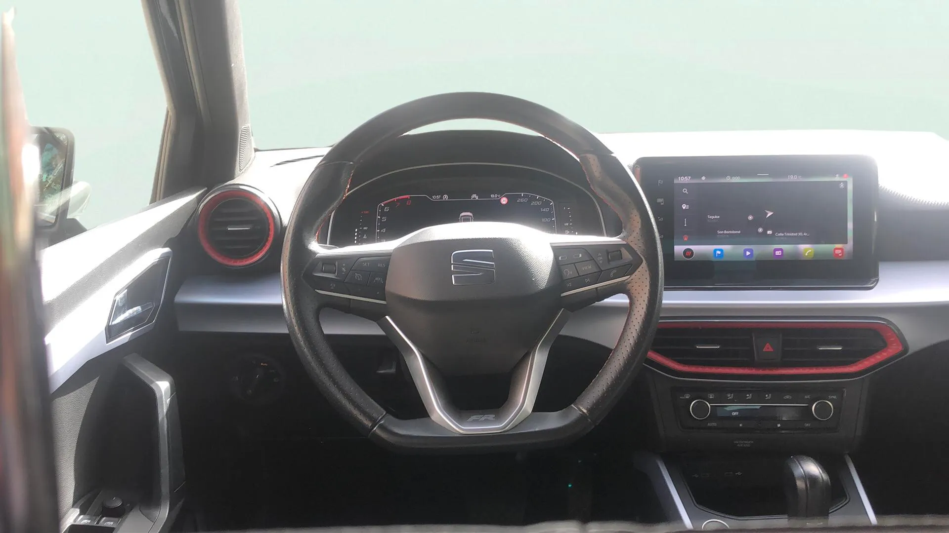 SEAT Arona 1.5 TSI DSG FR XL - foto 15