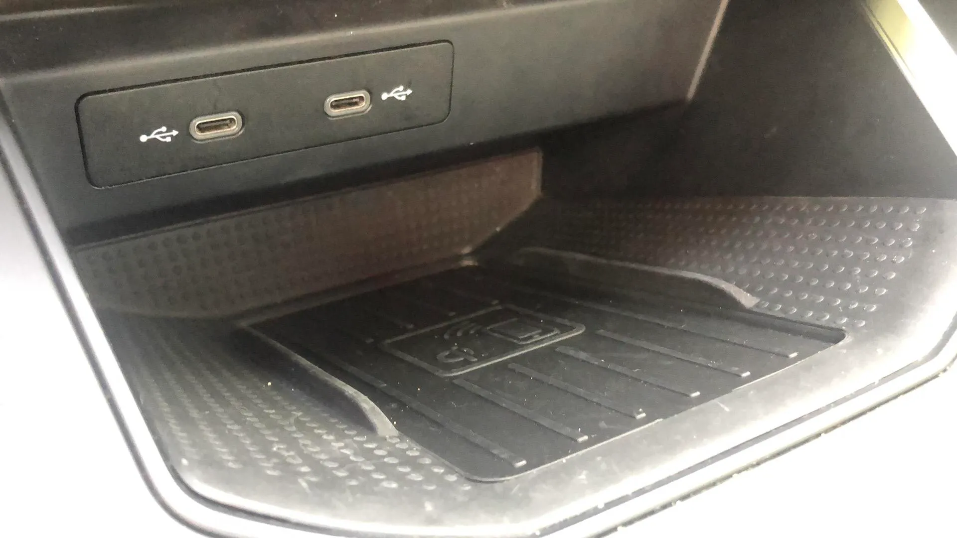 SEAT Arona 1.5 TSI DSG FR XL - foto 30