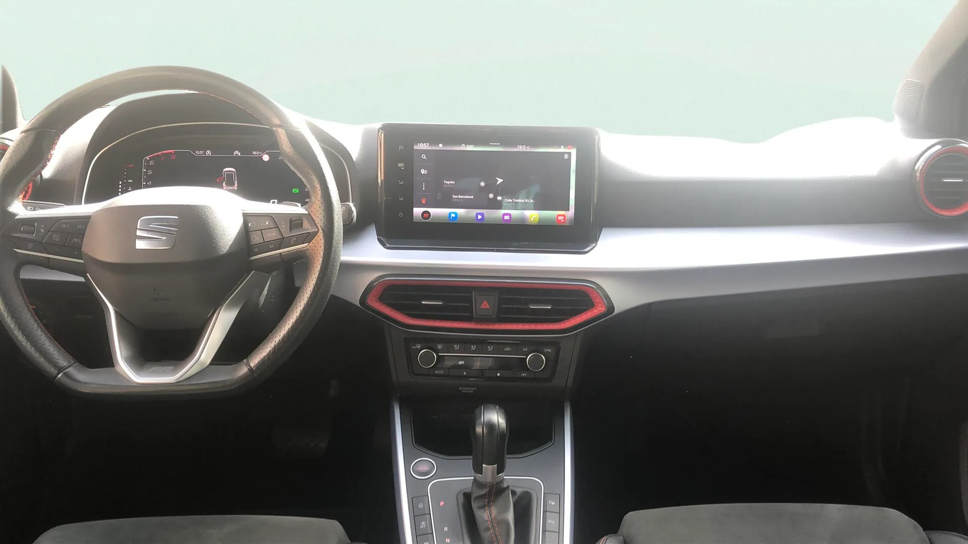 SEAT Arona 1.5 TSI DSG FR XL - foto 14