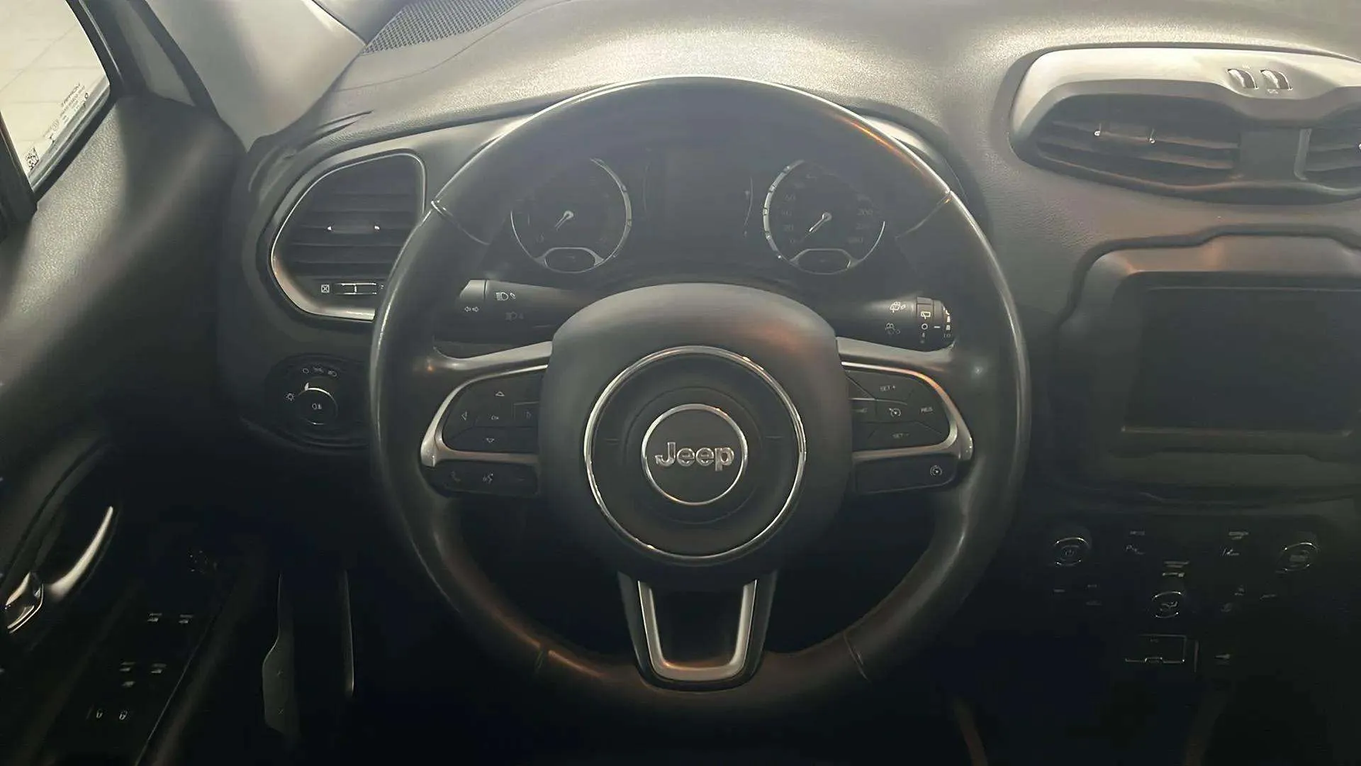 Jeep Renegade Longitude 1.0G 4x2 - foto 13