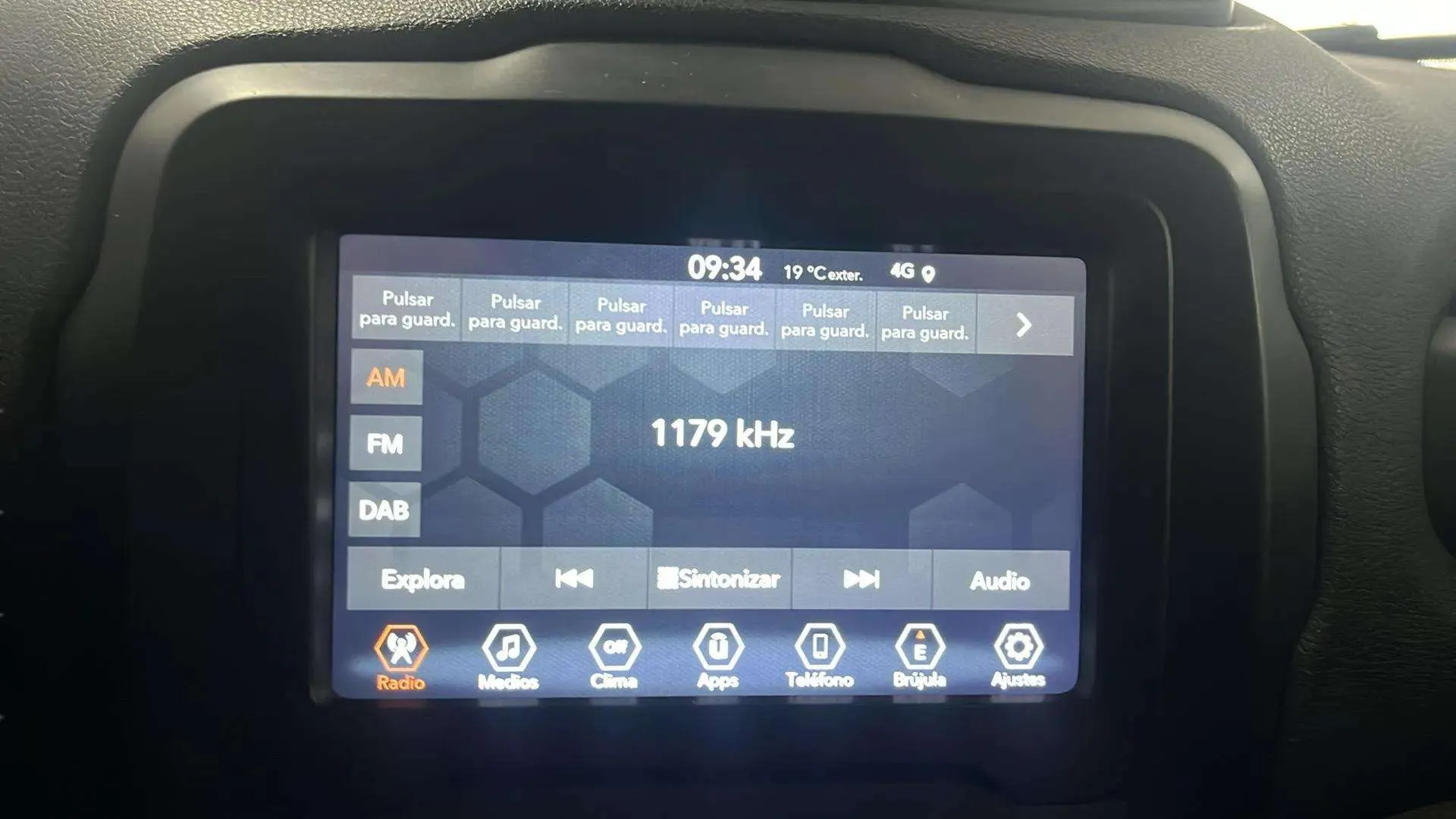 Jeep Renegade Longitude 1.0G 4x2 - foto 17