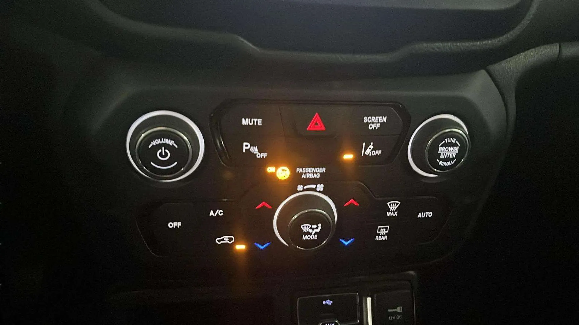 Jeep Renegade Longitude 1.0G 4x2 - foto 19