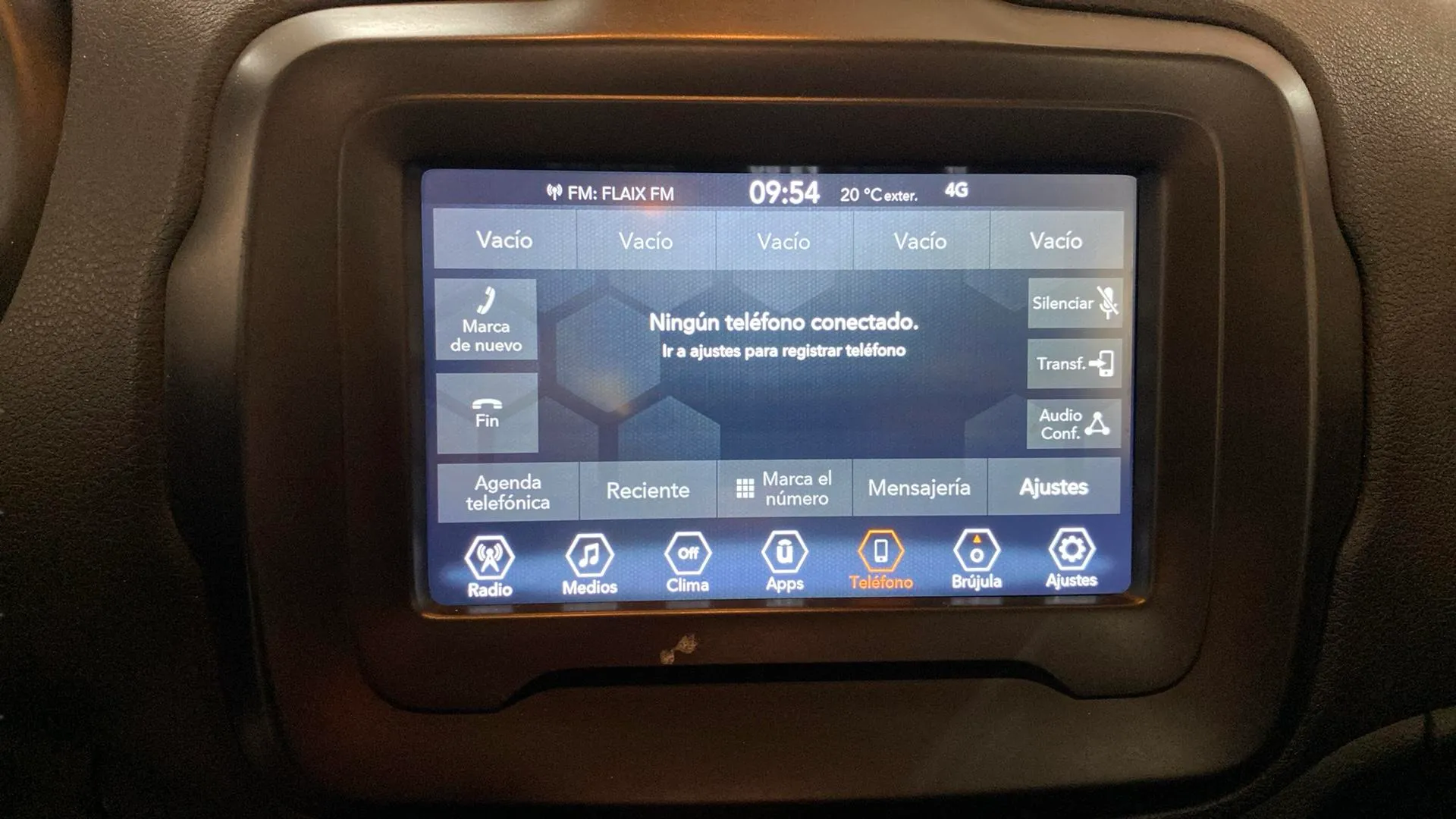 Jeep Renegade Longitude 1.0G 4x2 - foto 17