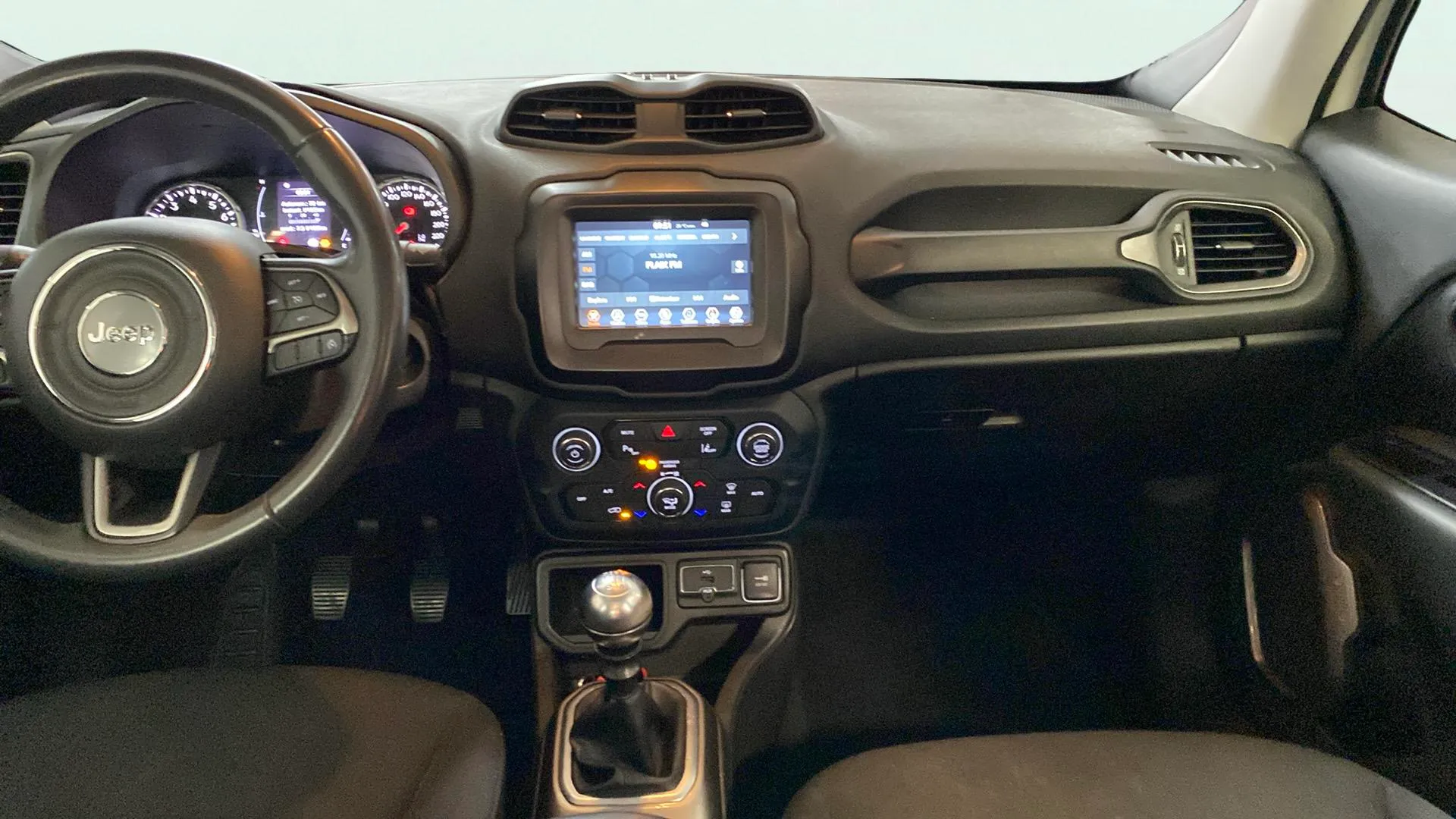 Jeep Renegade Longitude 1.0G 4x2 - foto 9