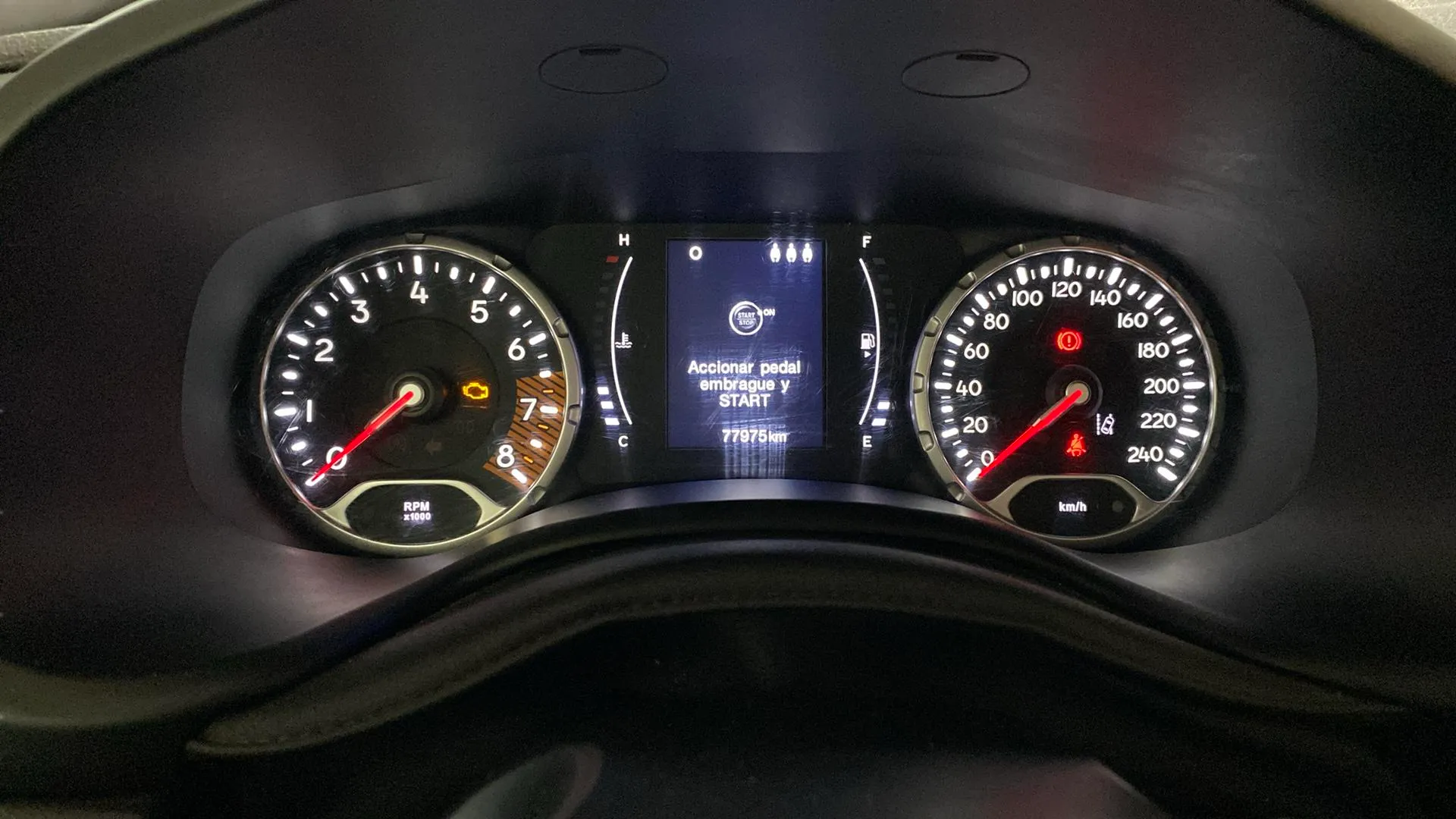 Jeep Renegade Longitude 1.0G 4x2 - foto 10