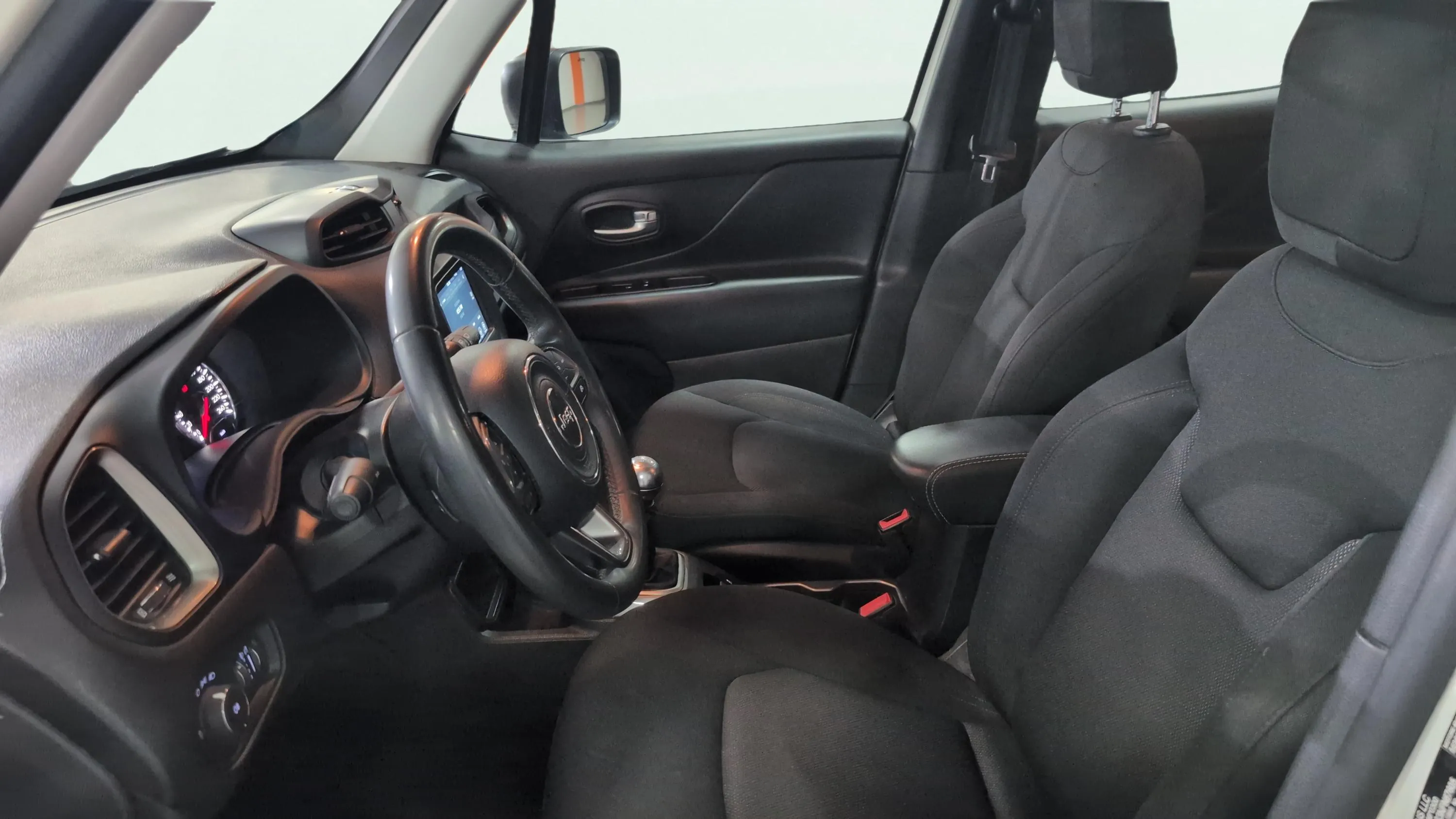 Jeep Renegade Longitude 1.0G 4x2 - foto 13