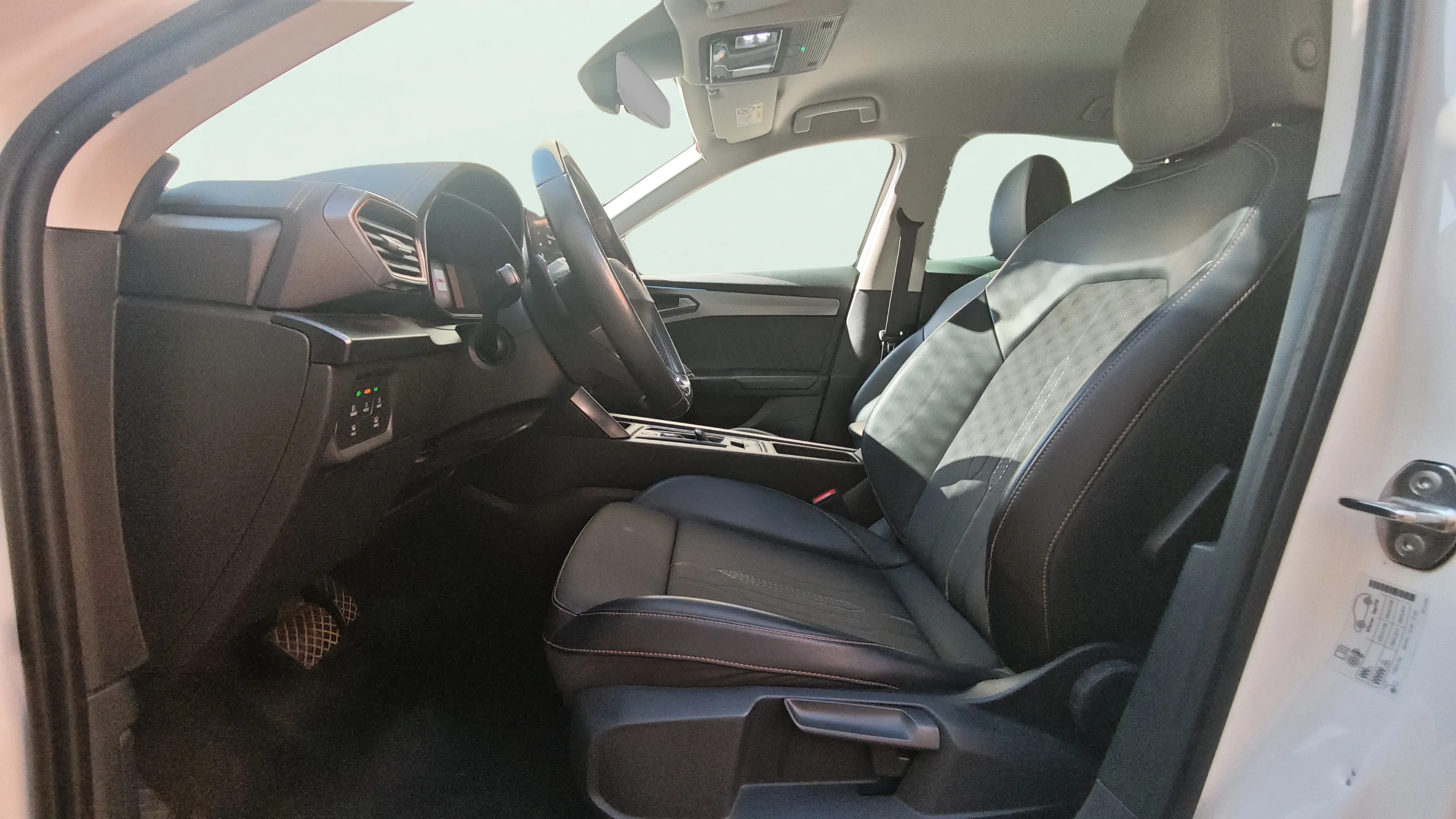 Cupra Formentor 1.5 TSI DSG - foto 8