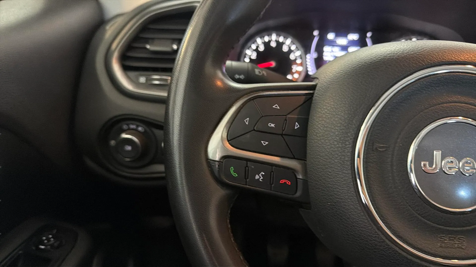 Jeep Renegade Longitude 1.0G 4x2 - foto 13