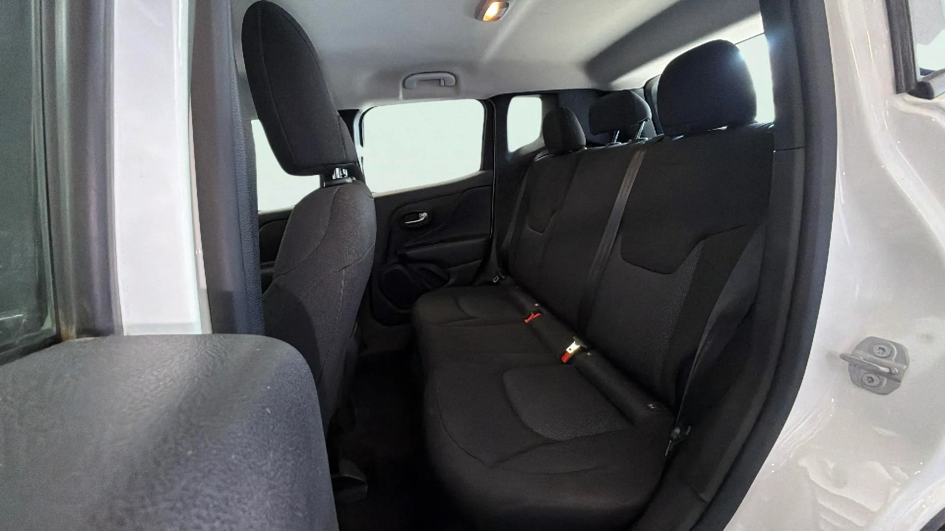 Jeep Renegade Longitude 1.0G 4x2 - foto 20