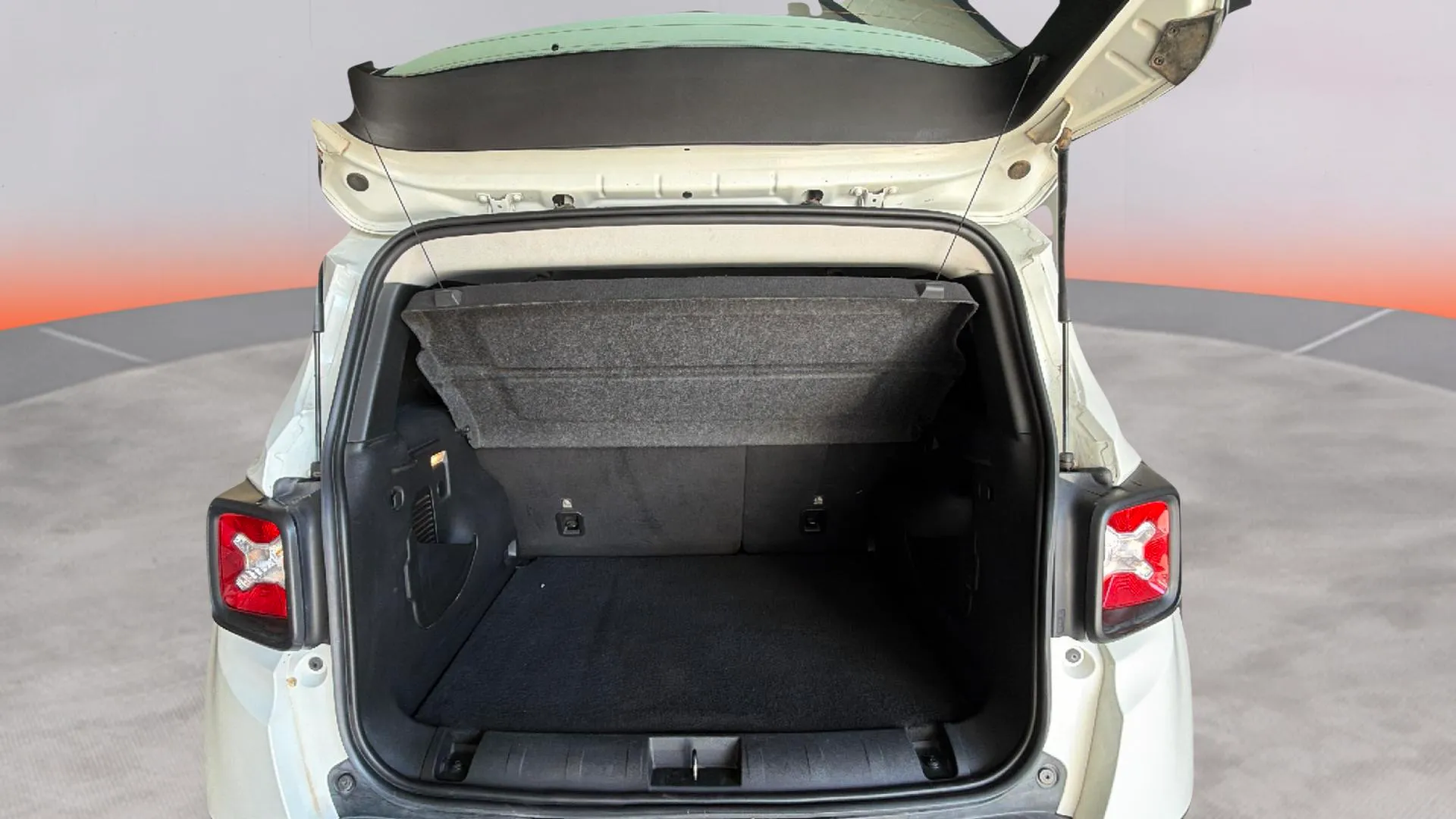 Jeep Renegade Longitude 1.0G 4x2 - foto 9