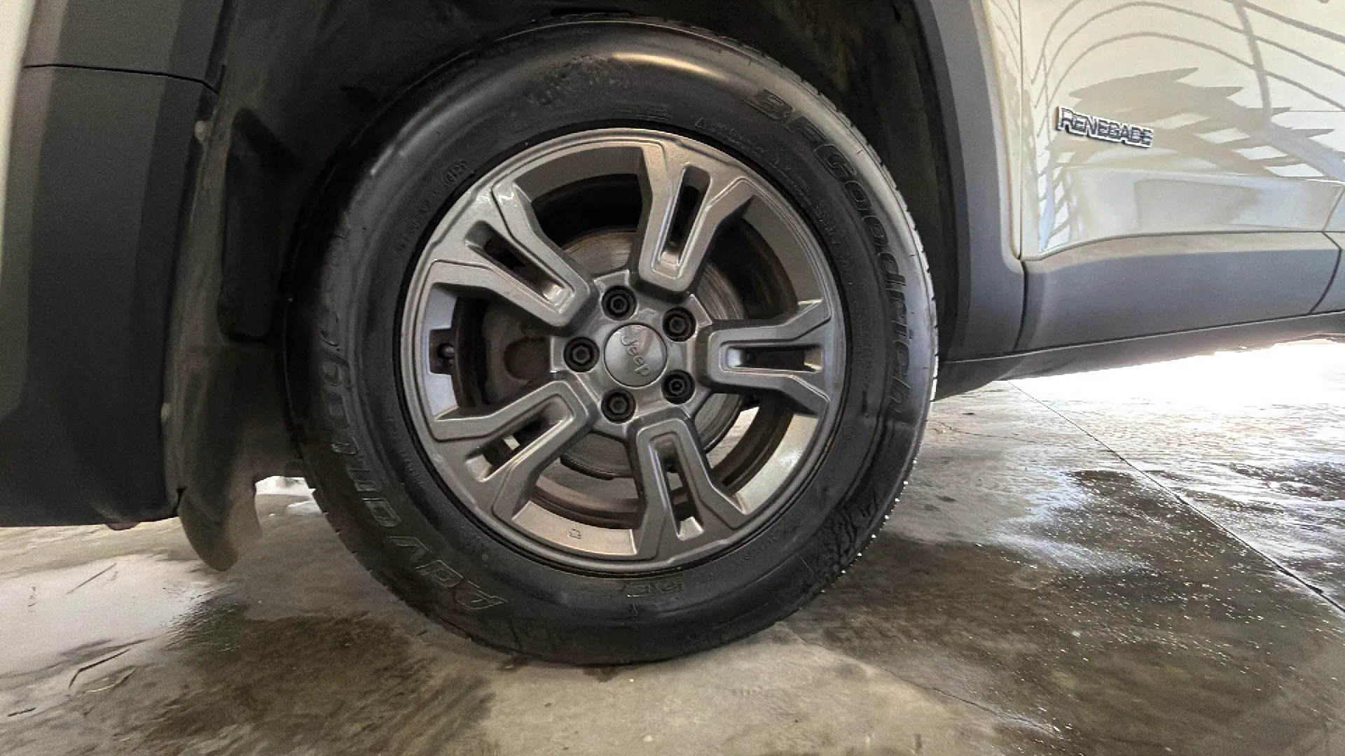 Jeep Renegade Longitude 1.0G 4x2 - foto 23