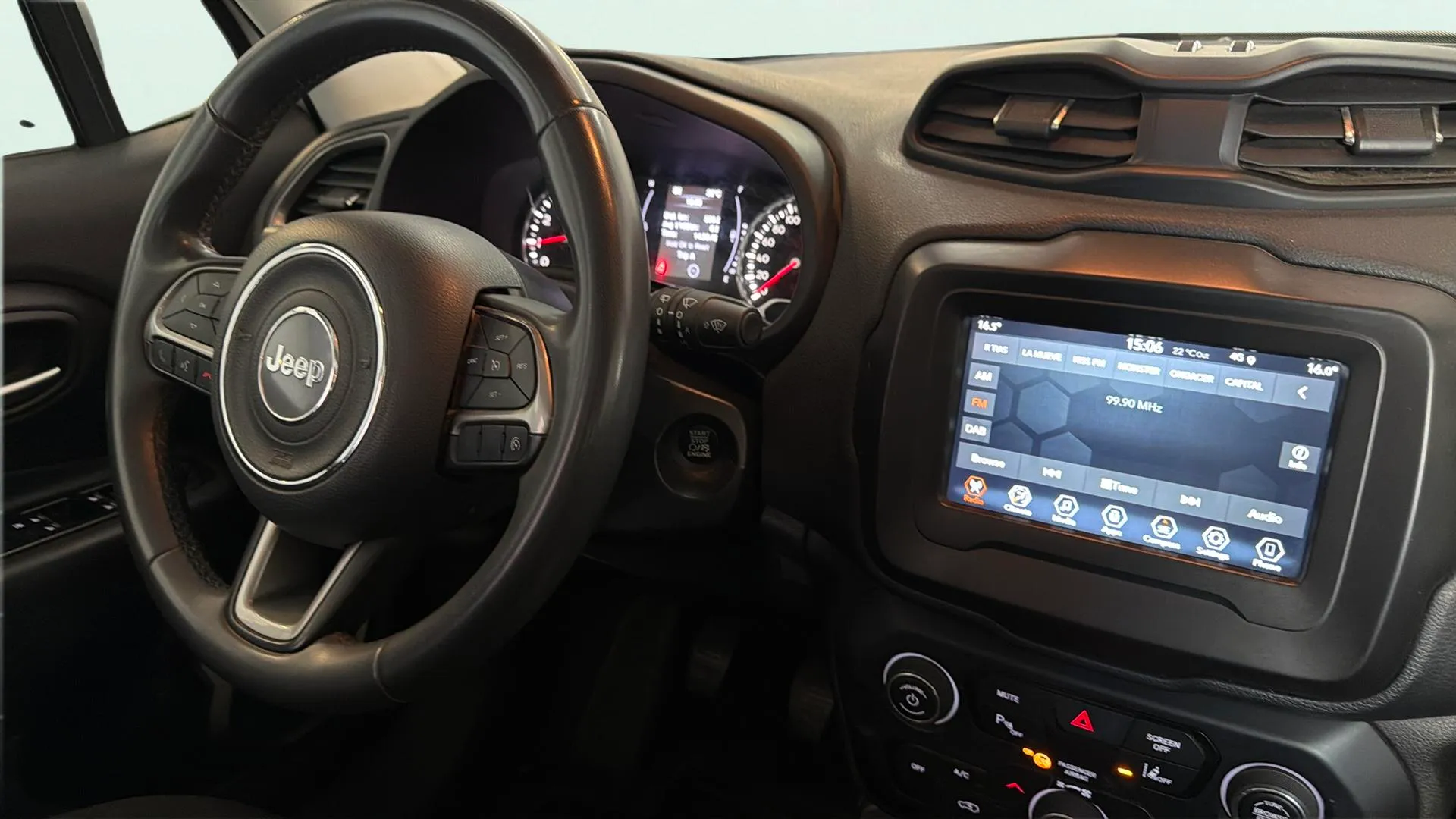 Jeep Renegade Longitude 1.0G 4x2 - foto 12