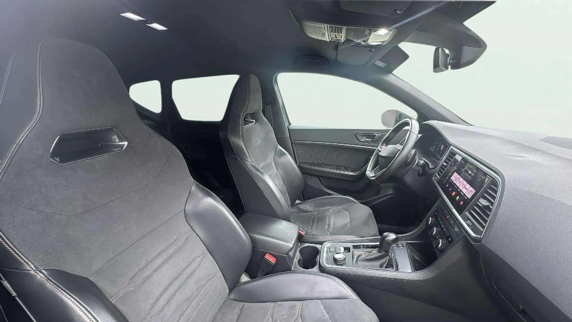Cupra Ateca 2.0 TSI 4Drive DSG - foto 9