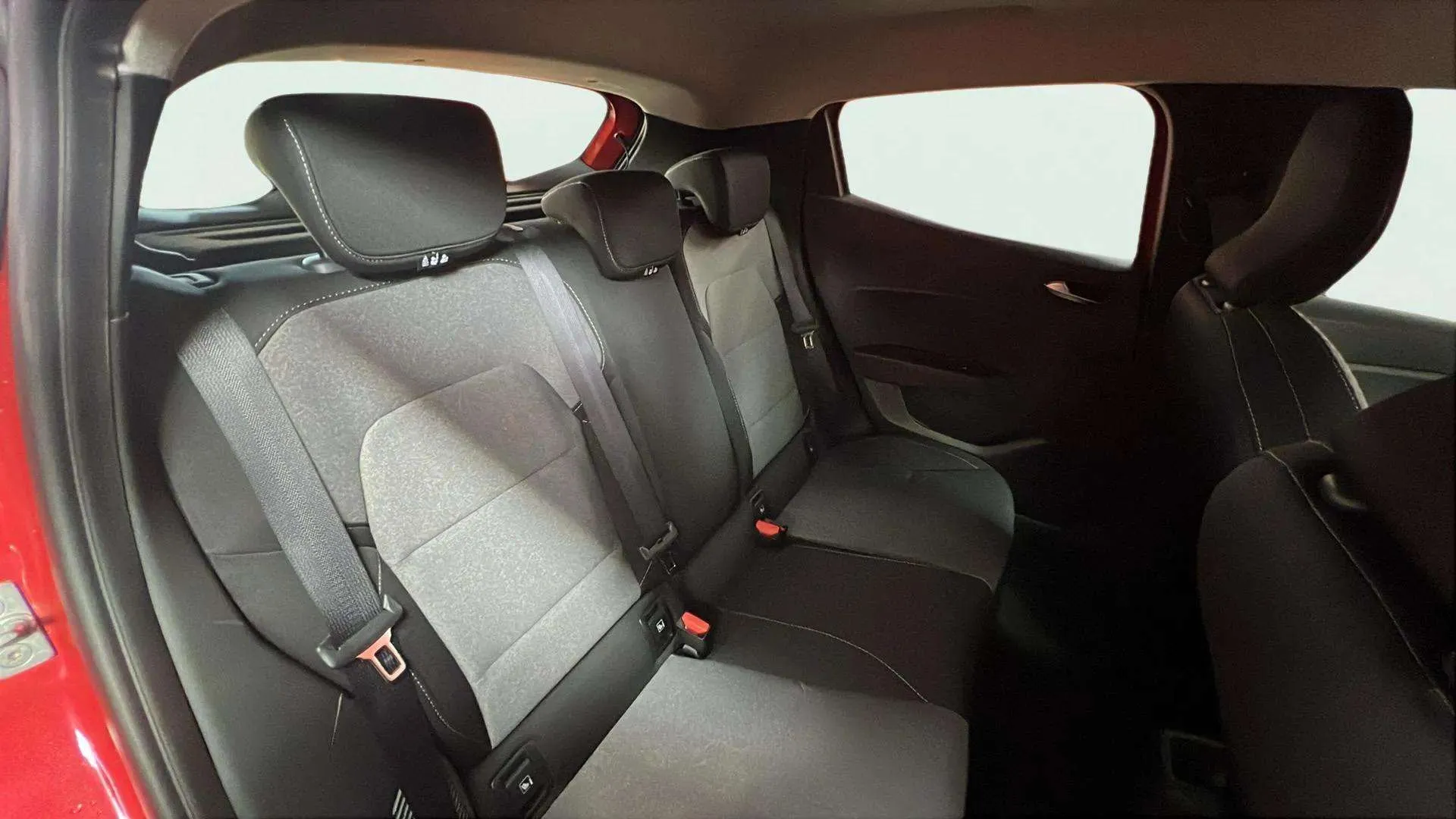 Renault Clio Evolution full hybrid E-Tech 145 - foto 17